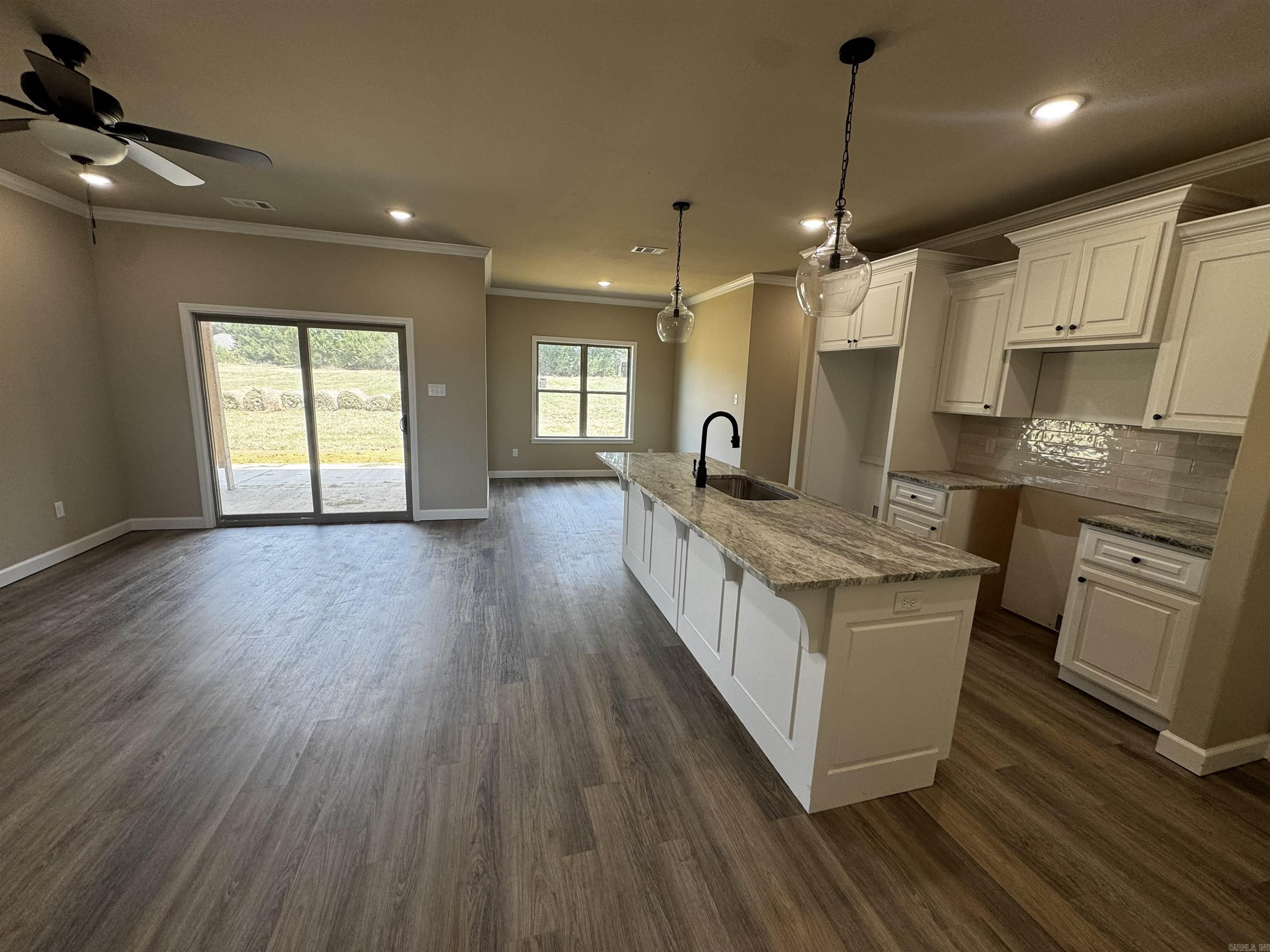 2020 Skylark Drive Property Photo 21