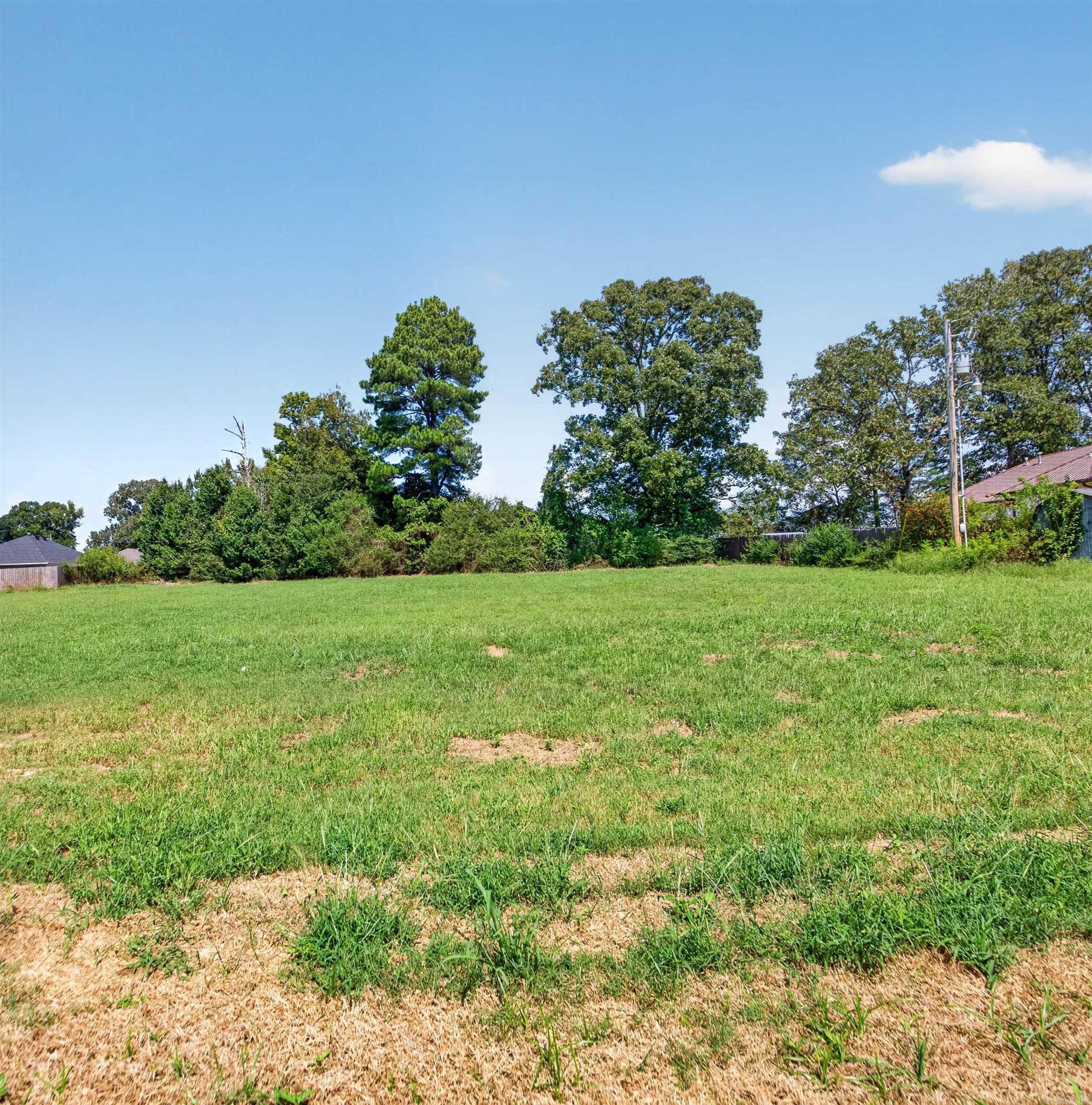 2020 Skylark Drive Property Photo 33