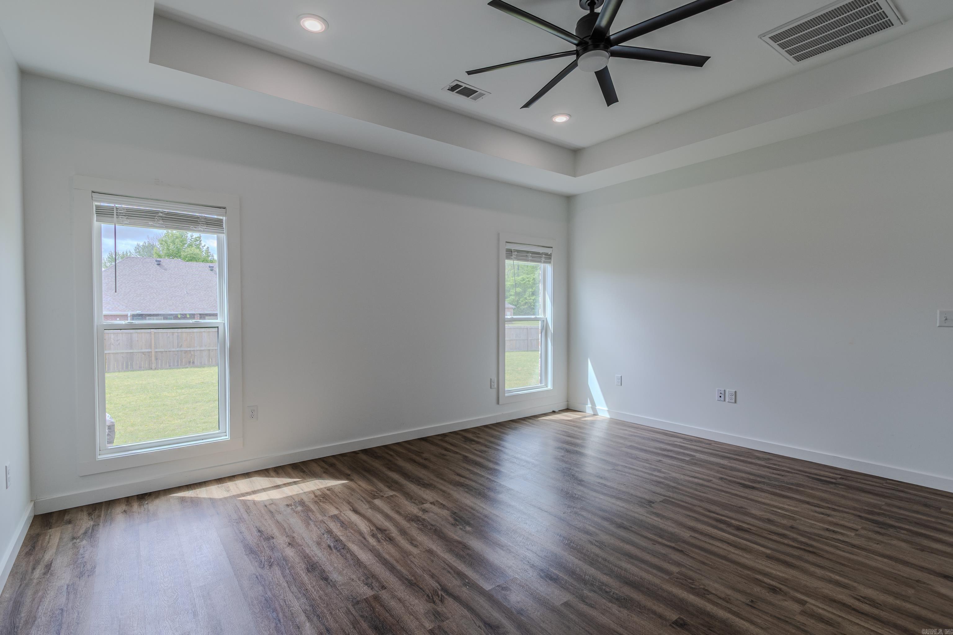 3202 Fairview Rd. Property Photo 21