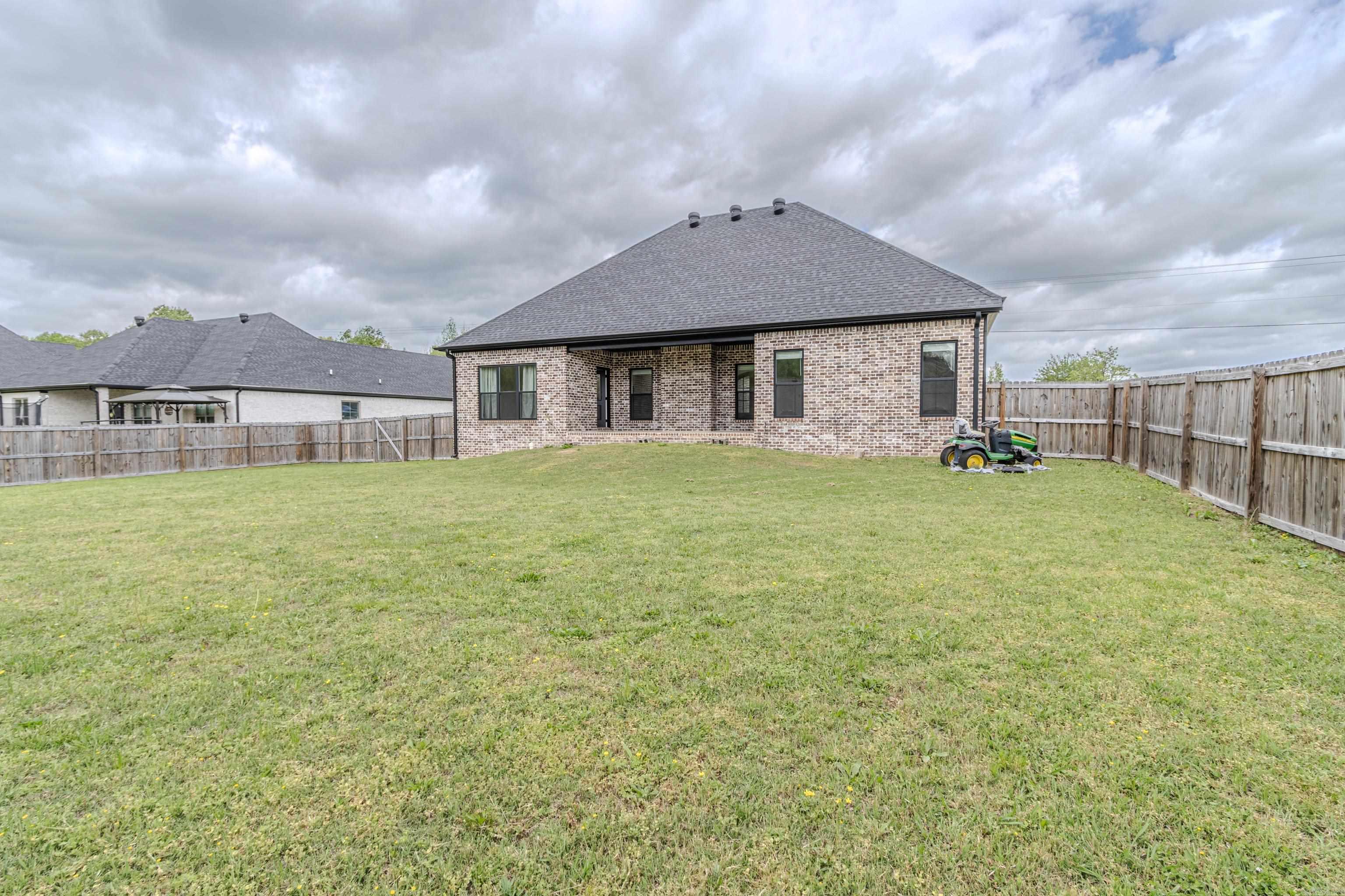 3202 Fairview Rd. Property Photo 35