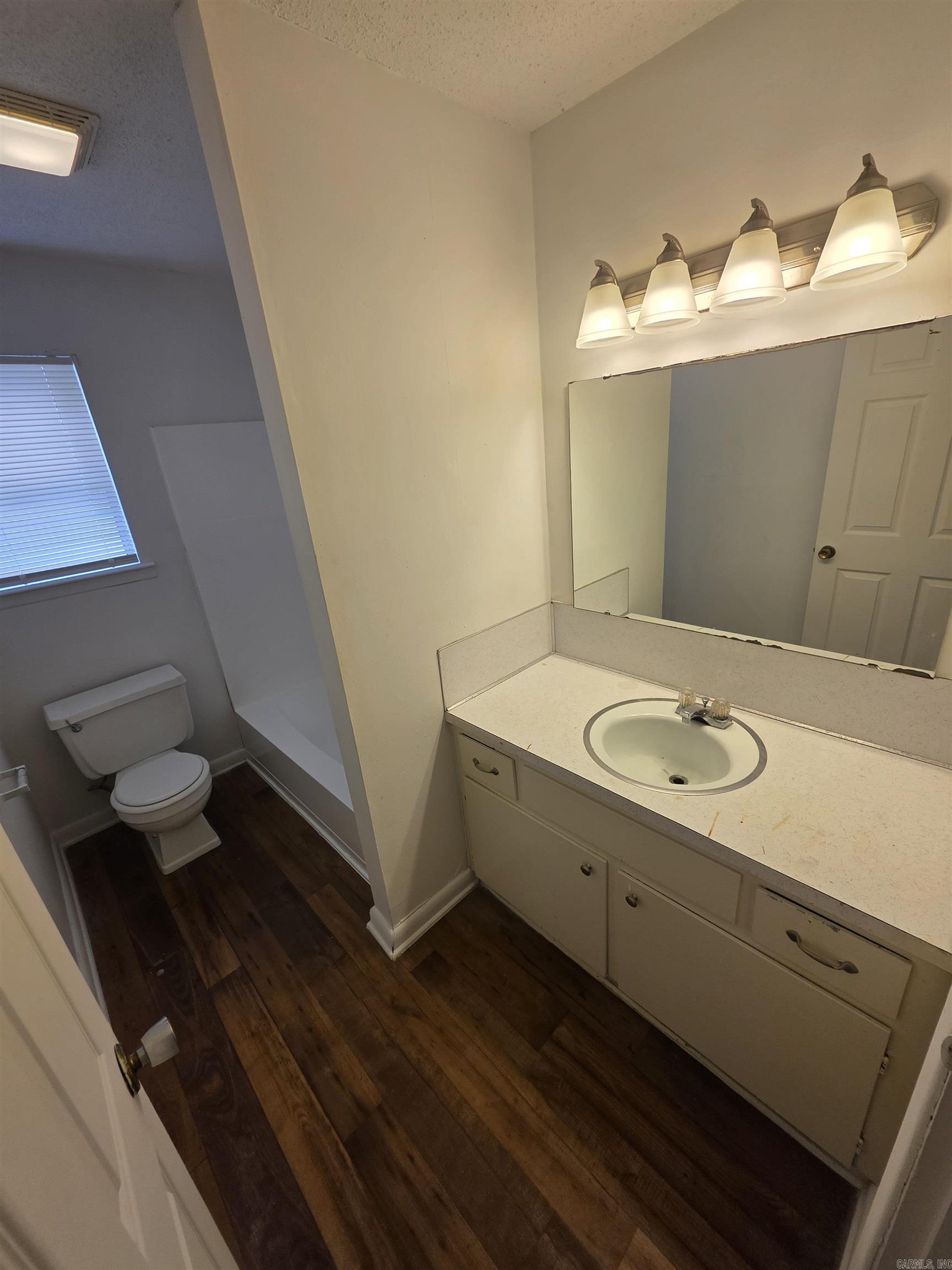 2104 Virginia Drive Property Photo 13
