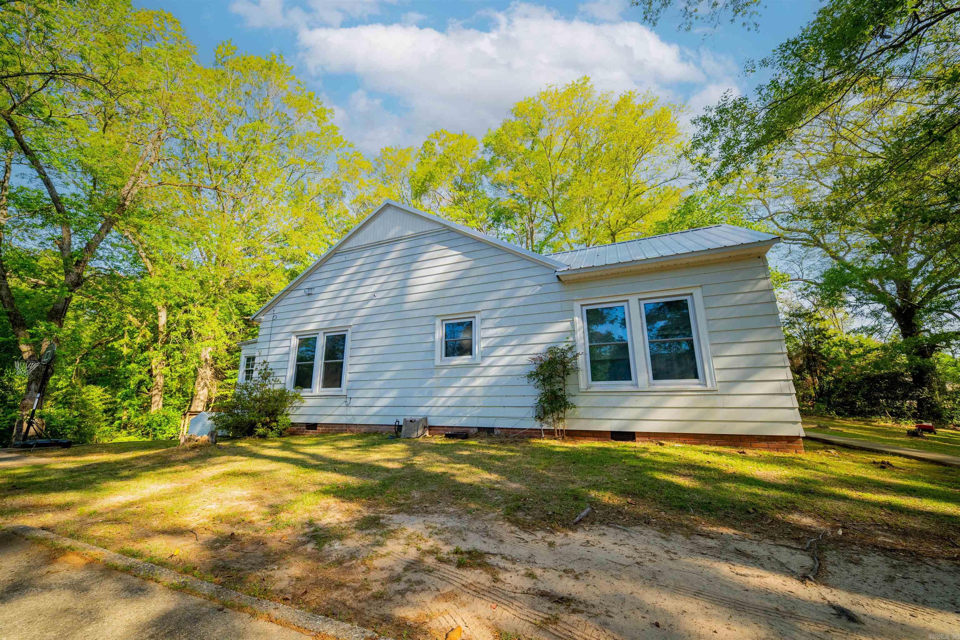 458 Cash Road Property Photo 3