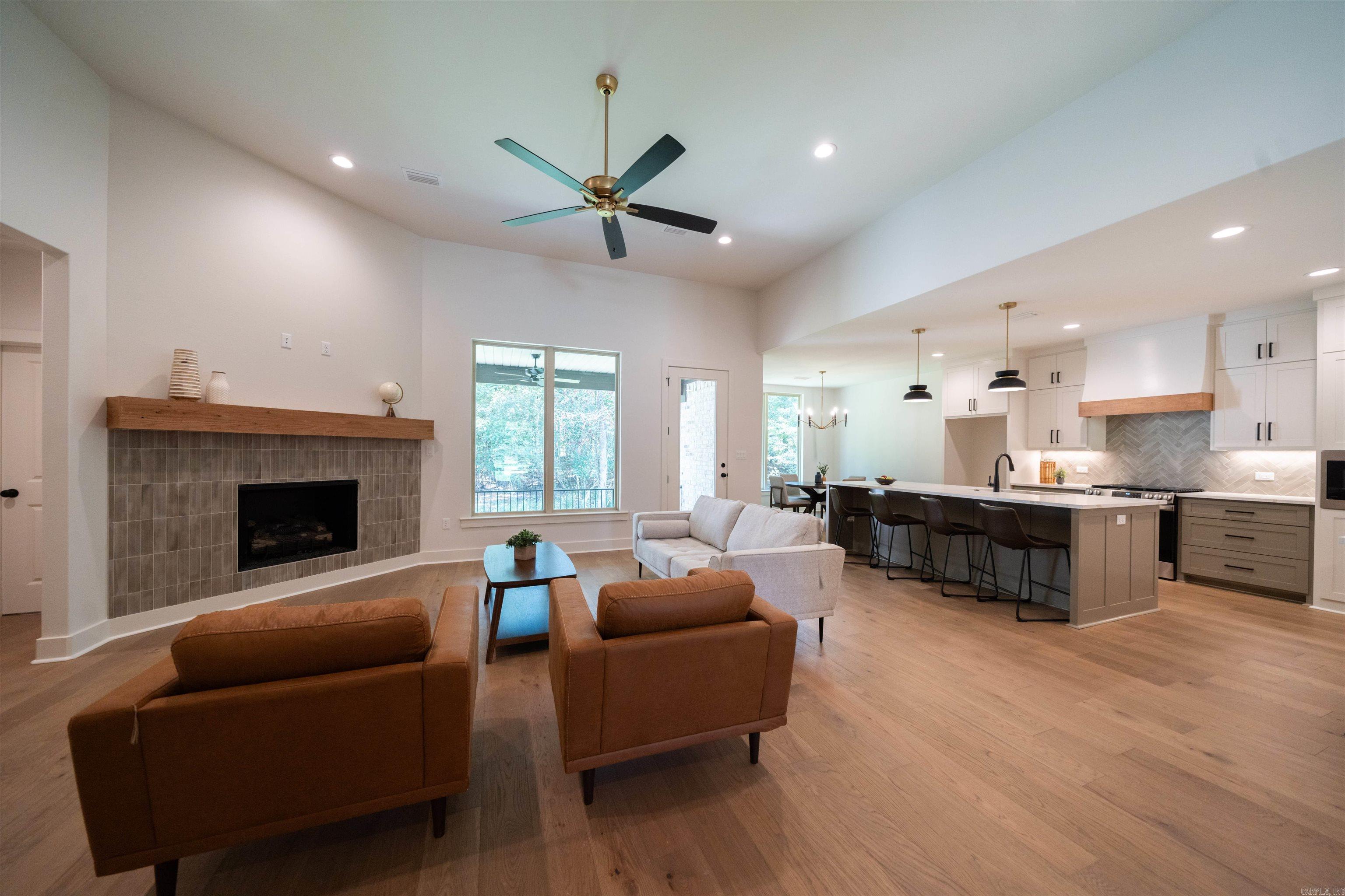 15108 Matterhorn Loop Property Photo 3