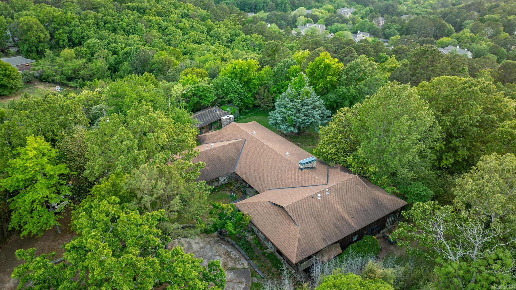 11909 Fairview Road Property Photo 4