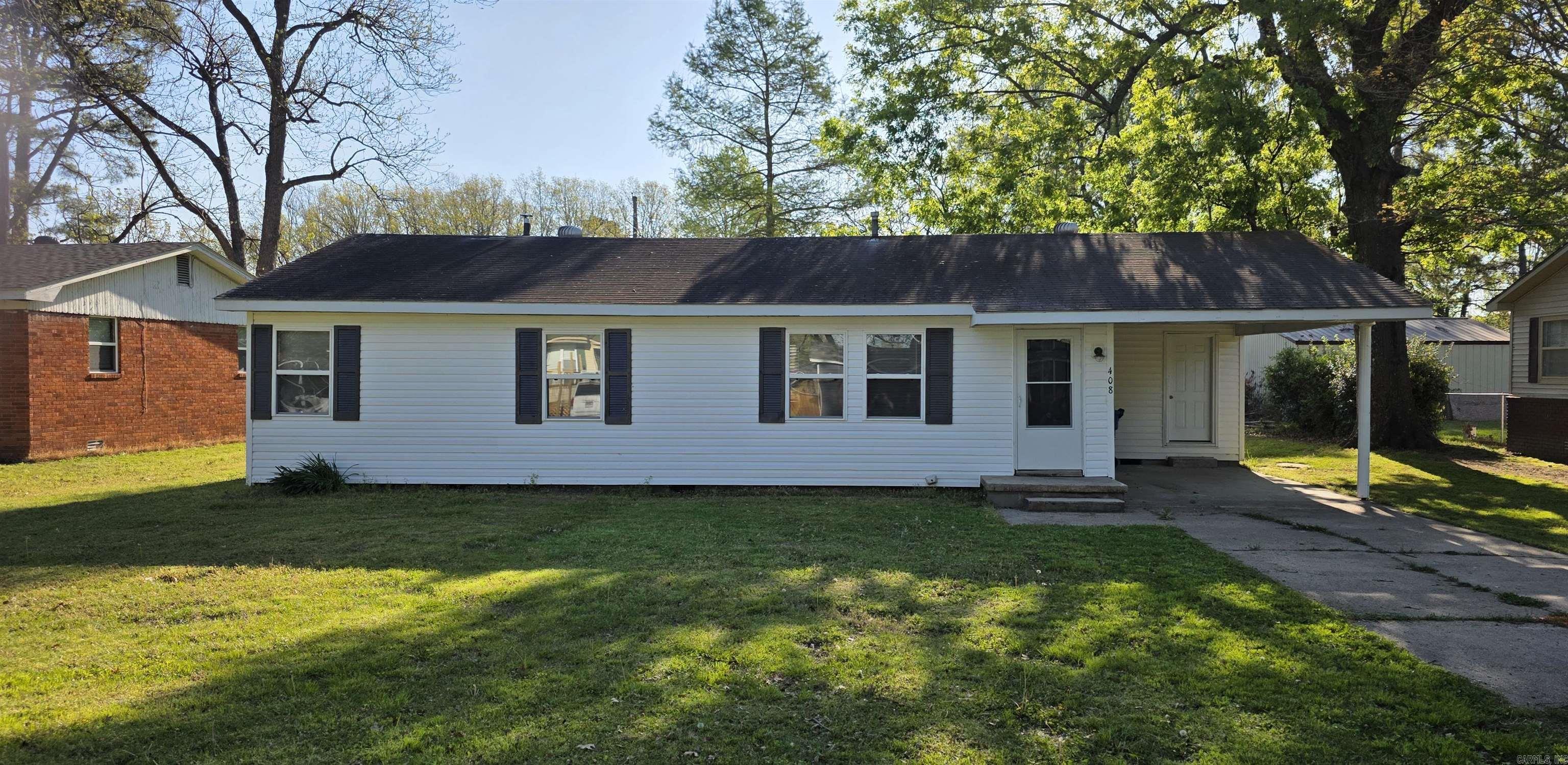 408 Wardell Property Photo 1