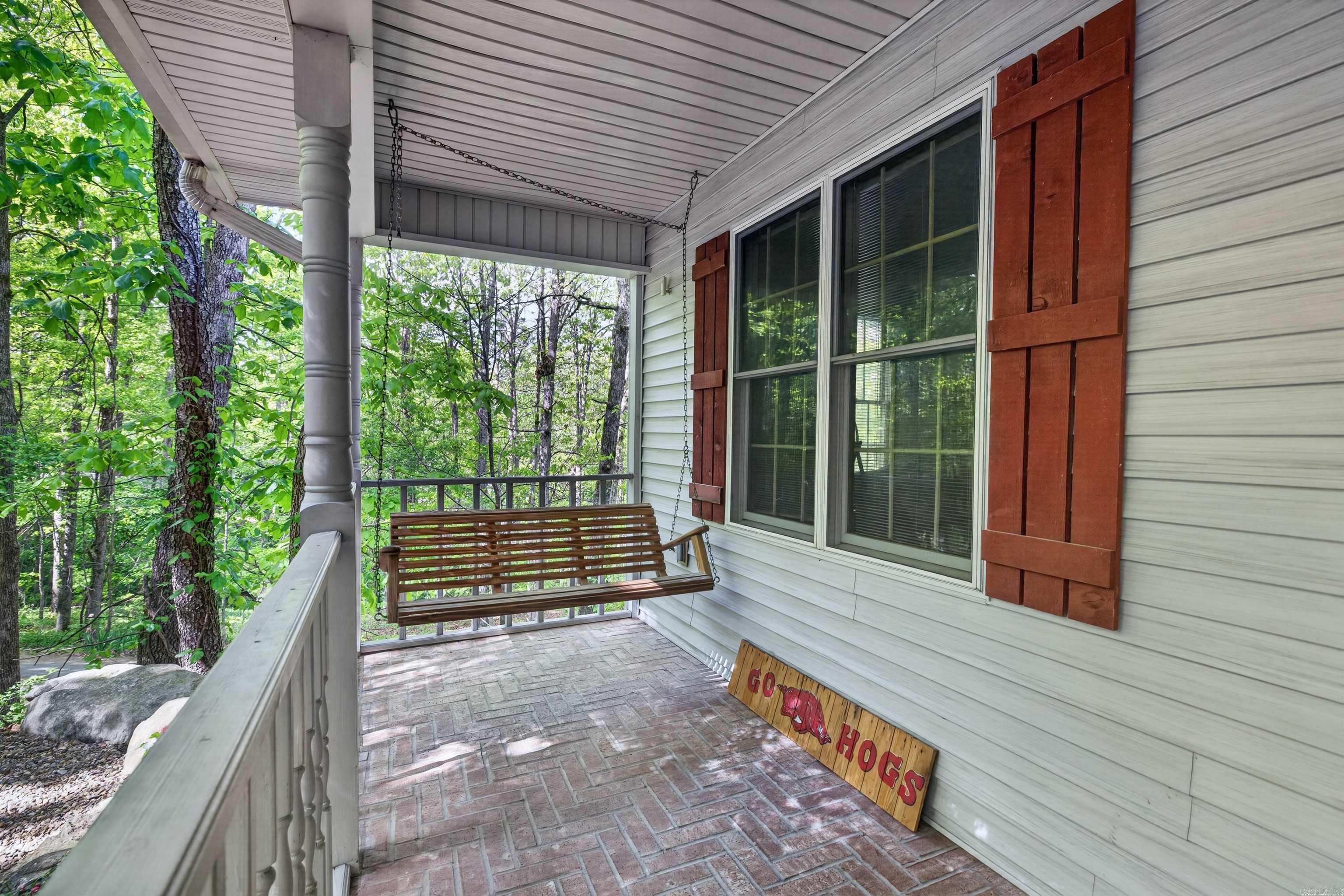 6 Tobarra Lane Property Photo 3