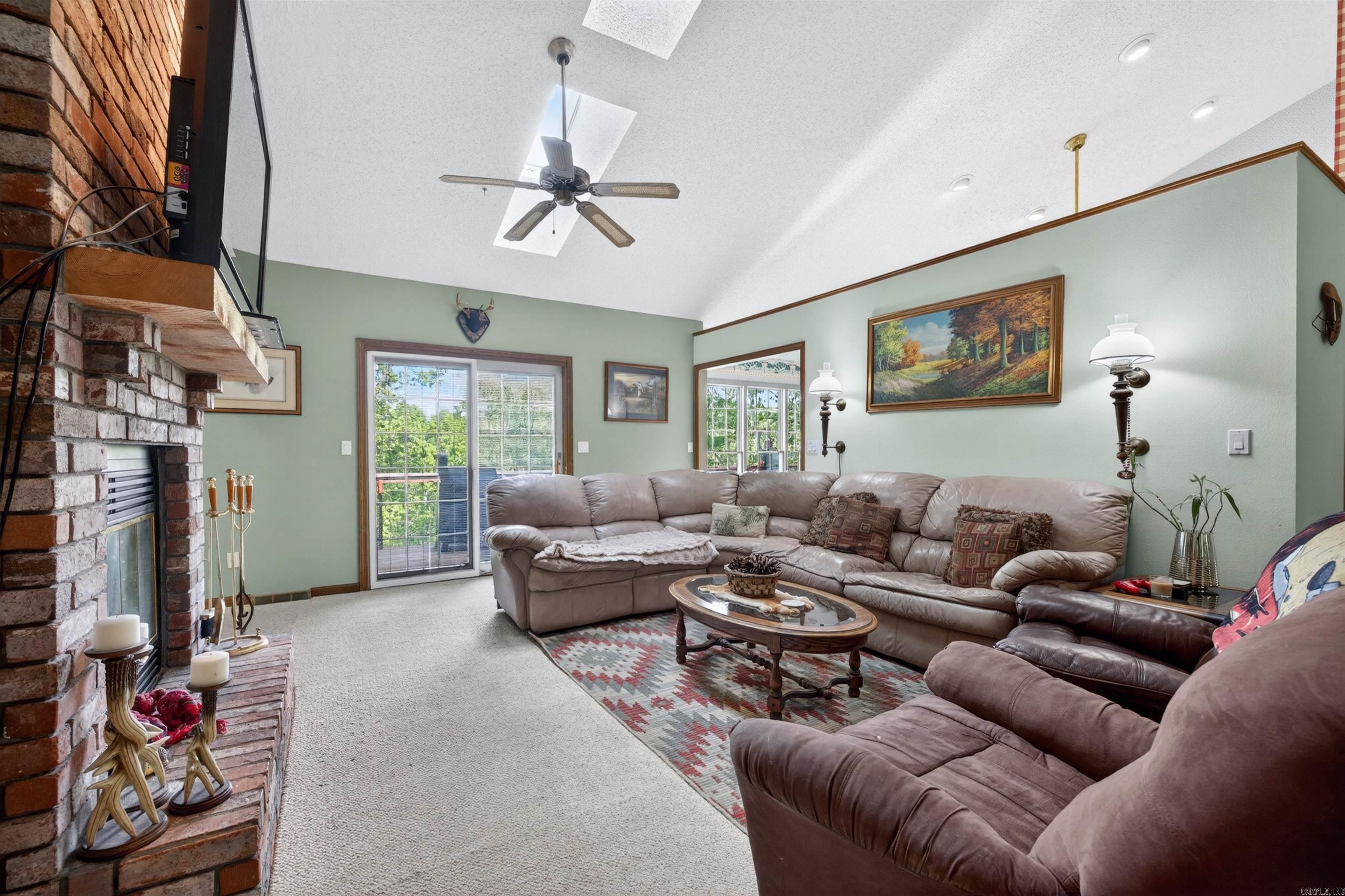 6 Tobarra Lane Property Photo 6