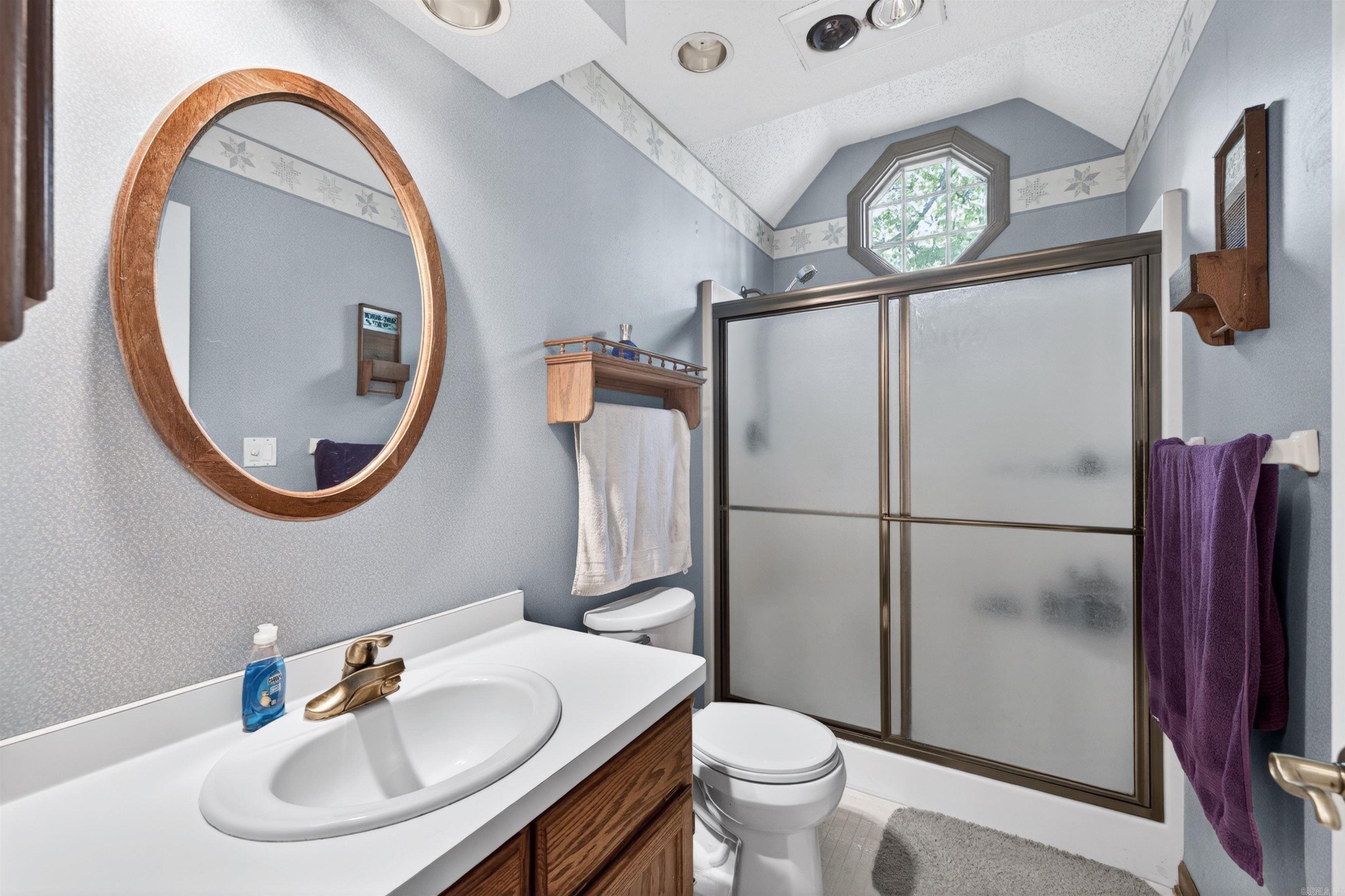 6 Tobarra Lane Property Photo 16