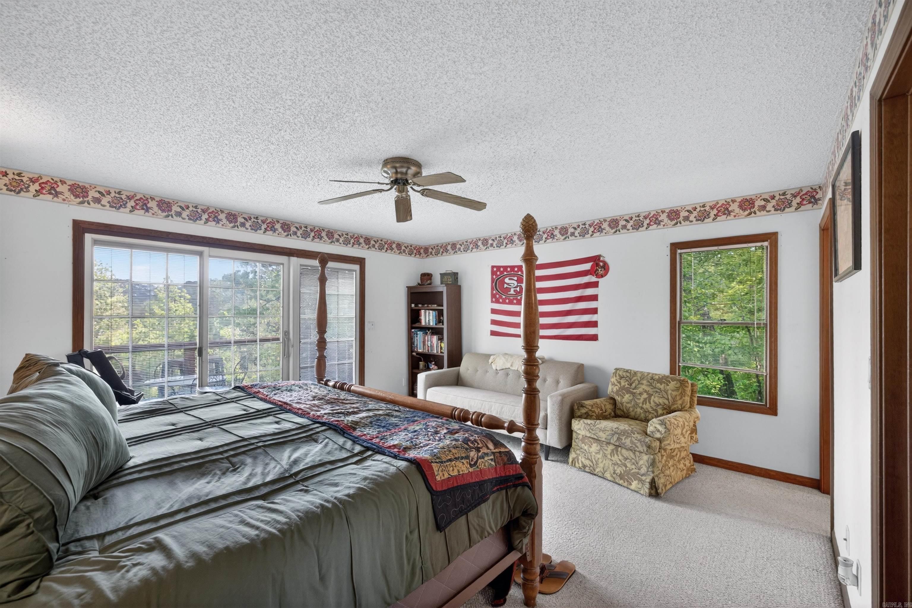 6 Tobarra Lane Property Photo 17