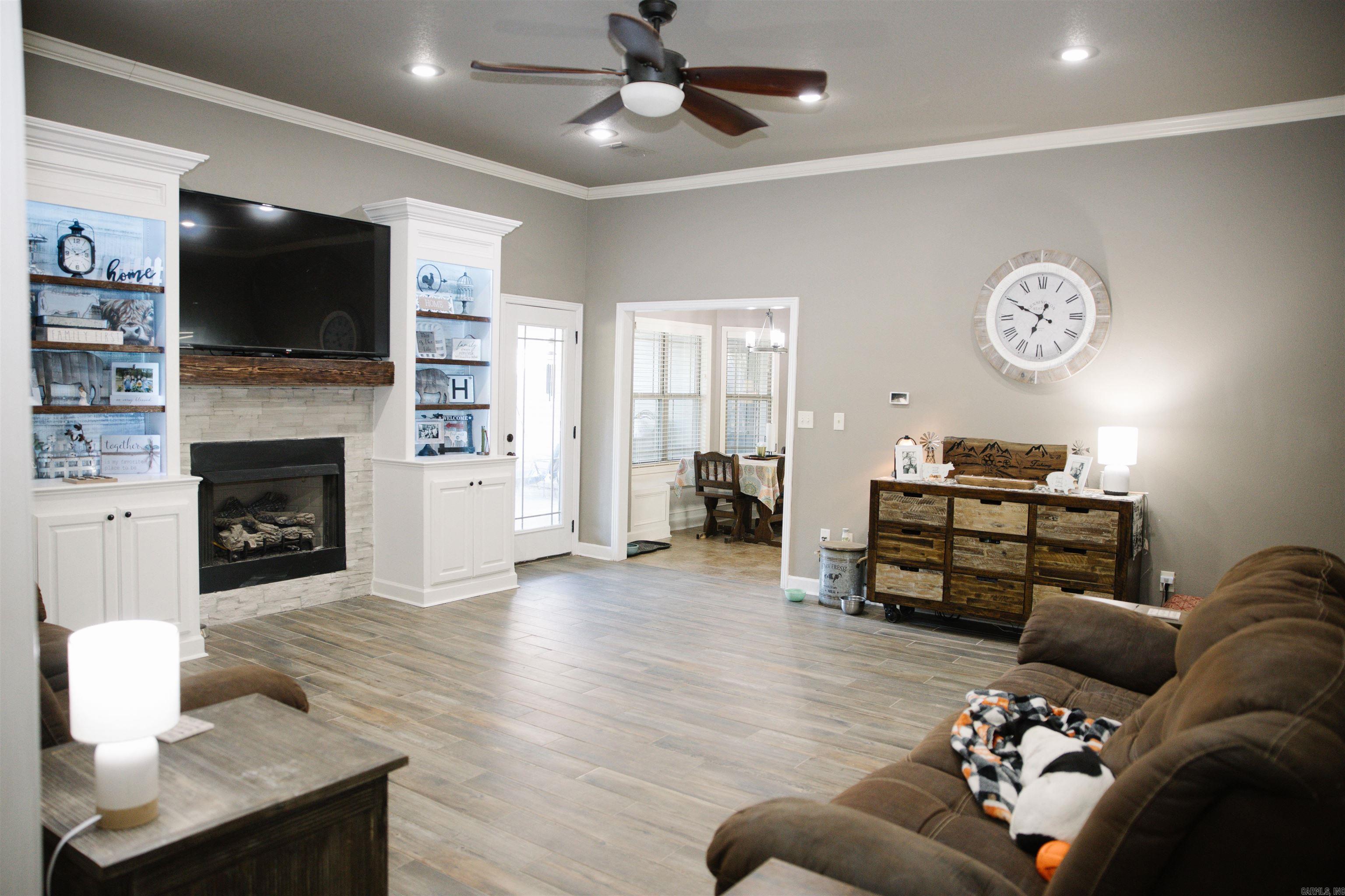 137 County Road 765 Property Photo 12
