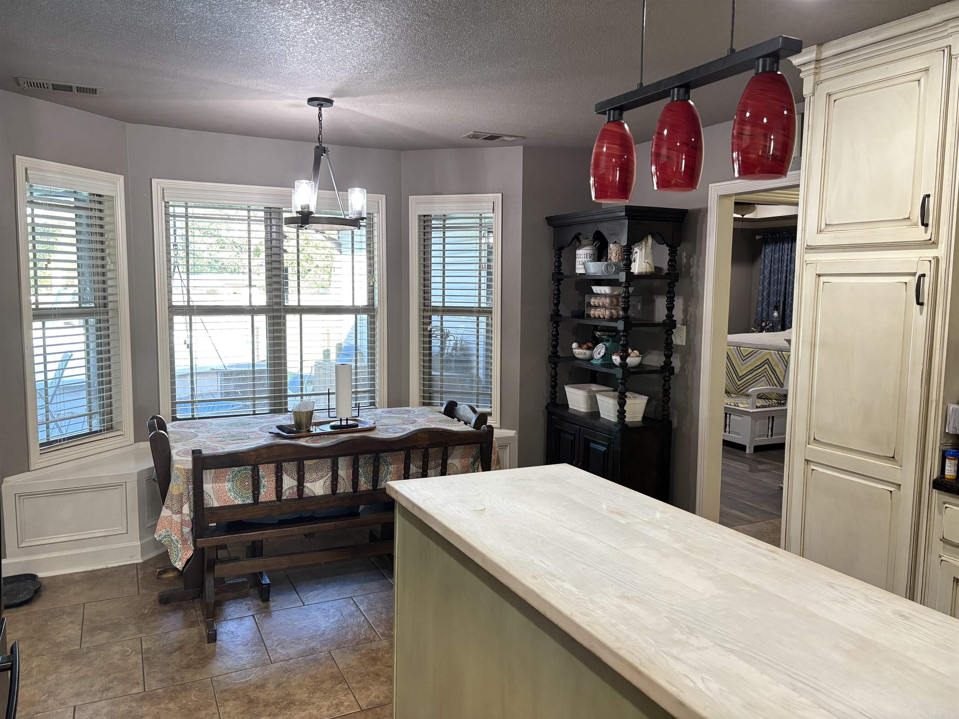137 County Road 765 Property Photo 17
