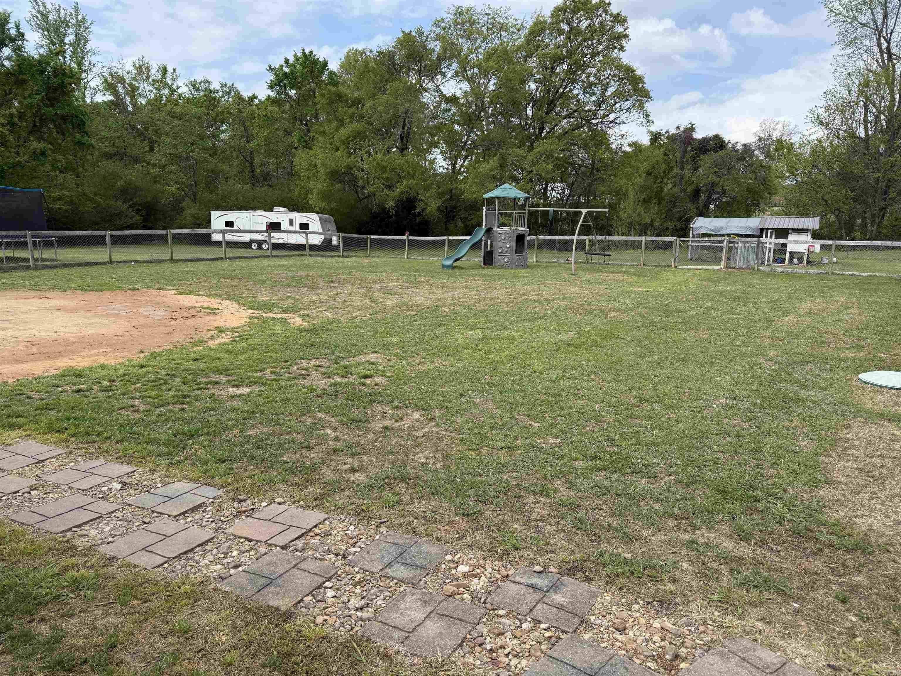 137 County Road 765 Property Photo 26