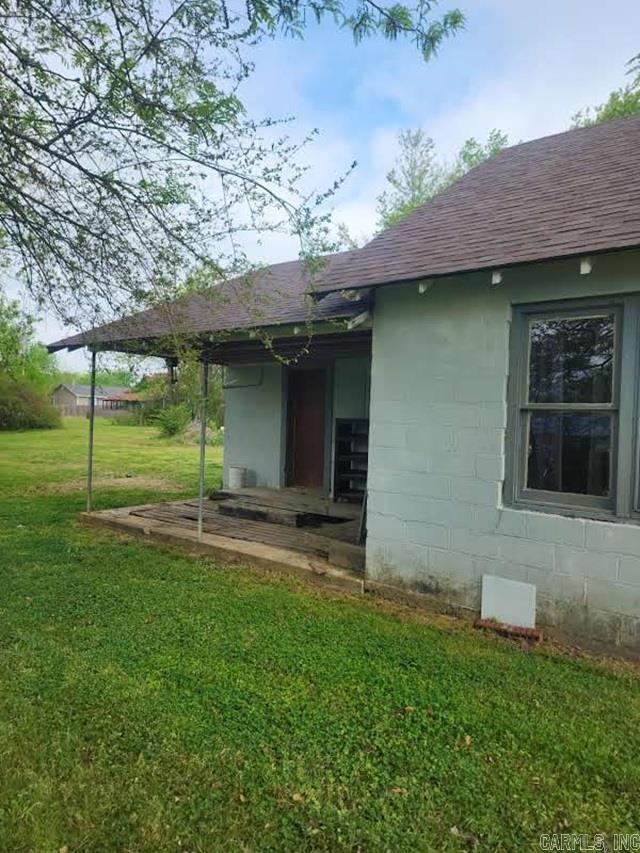 907 S Reine Property Photo 5
