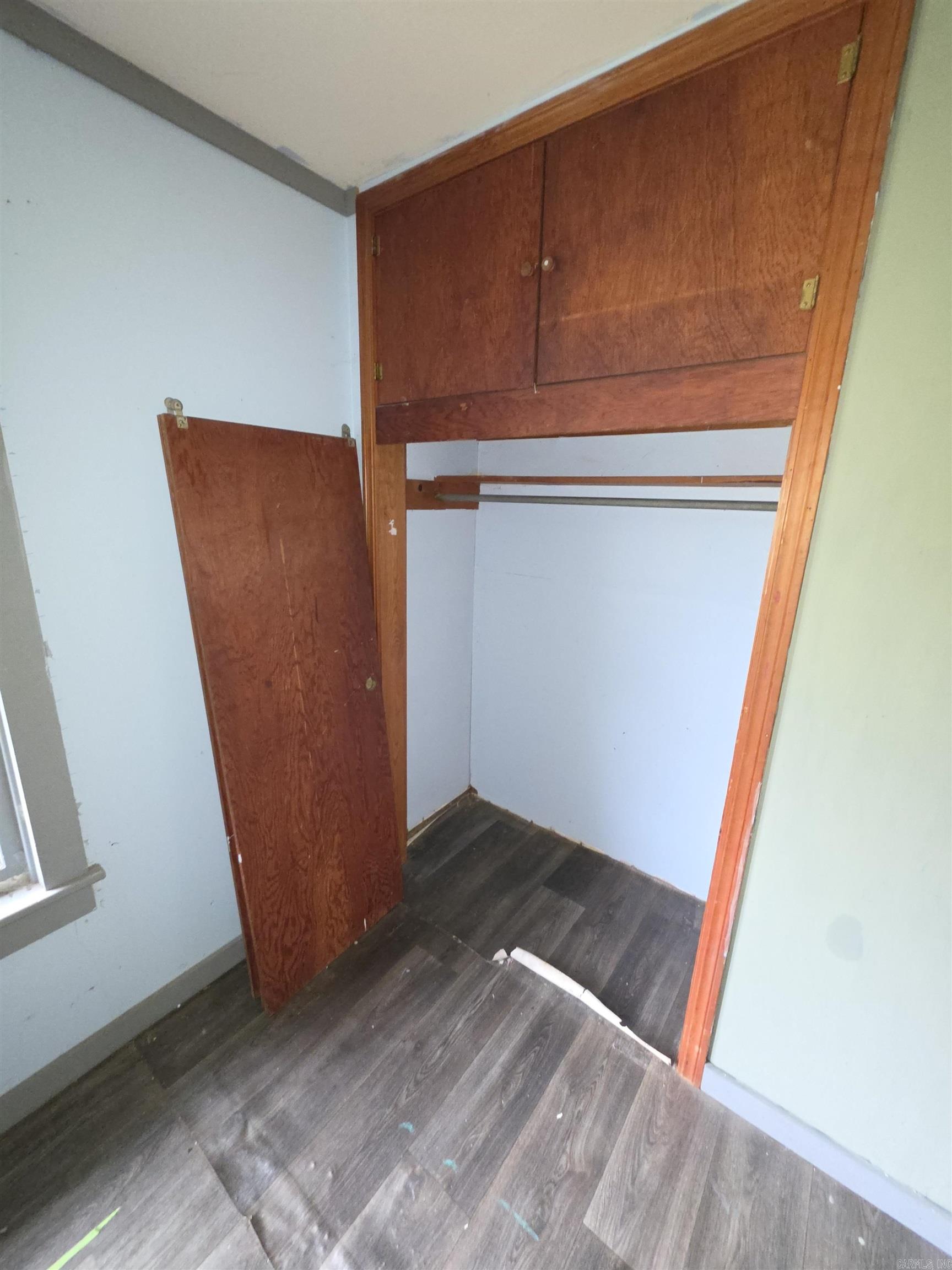 907 S Reine Property Photo 24