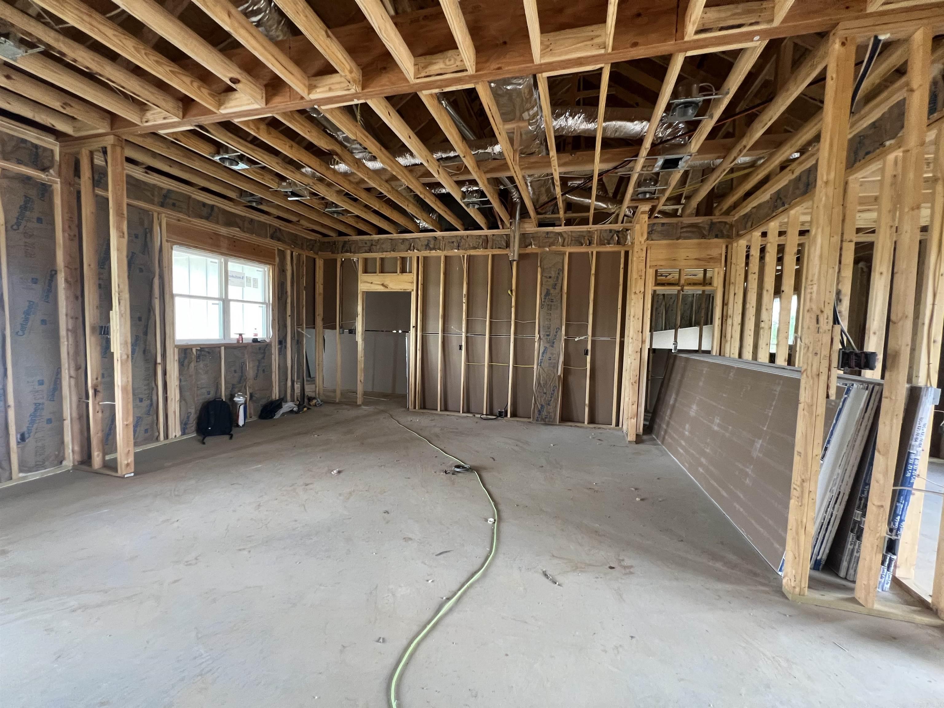 42 Jackson Loop Property Photo 5