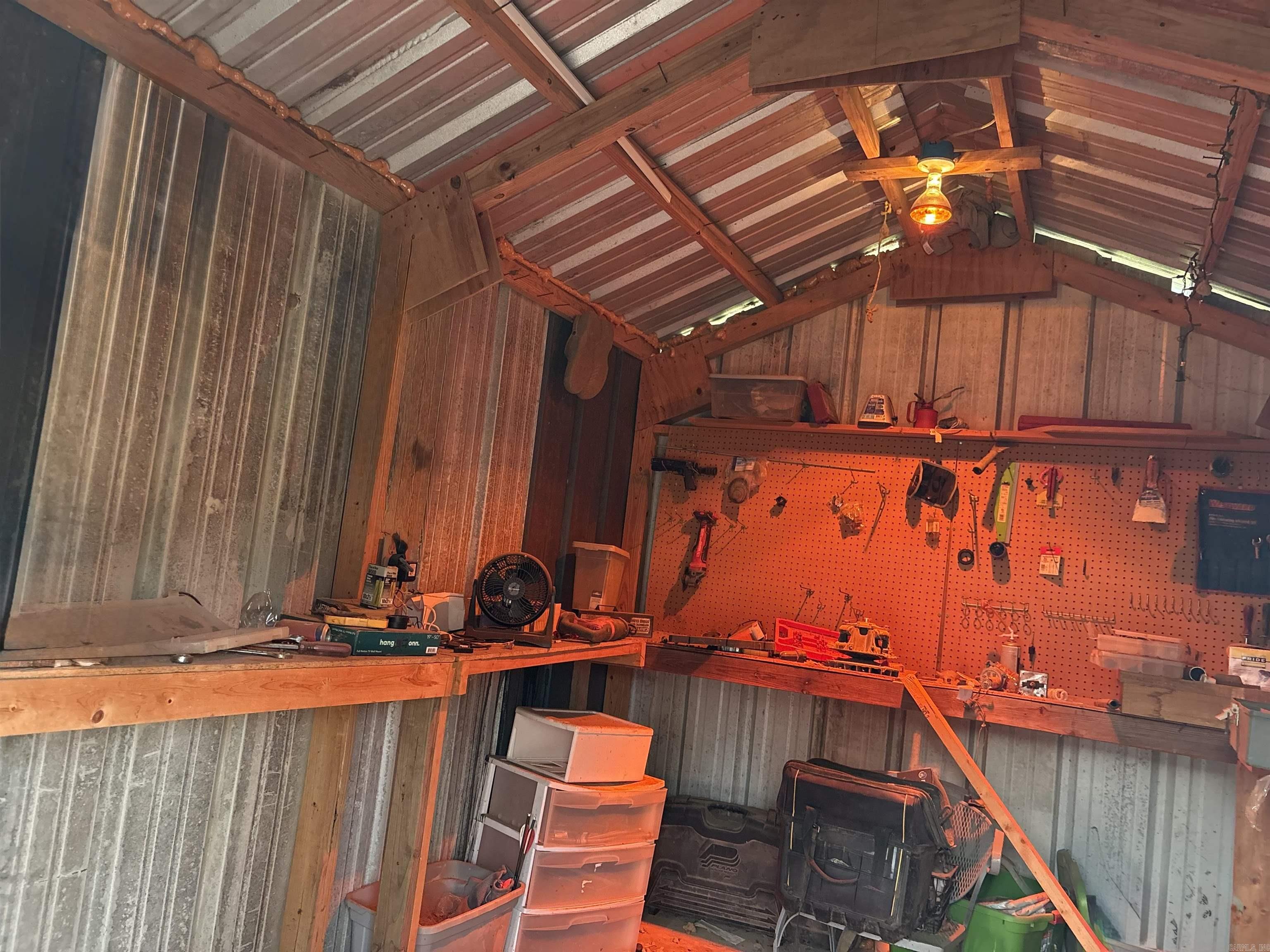 450 Pinewood Road Property Photo 17