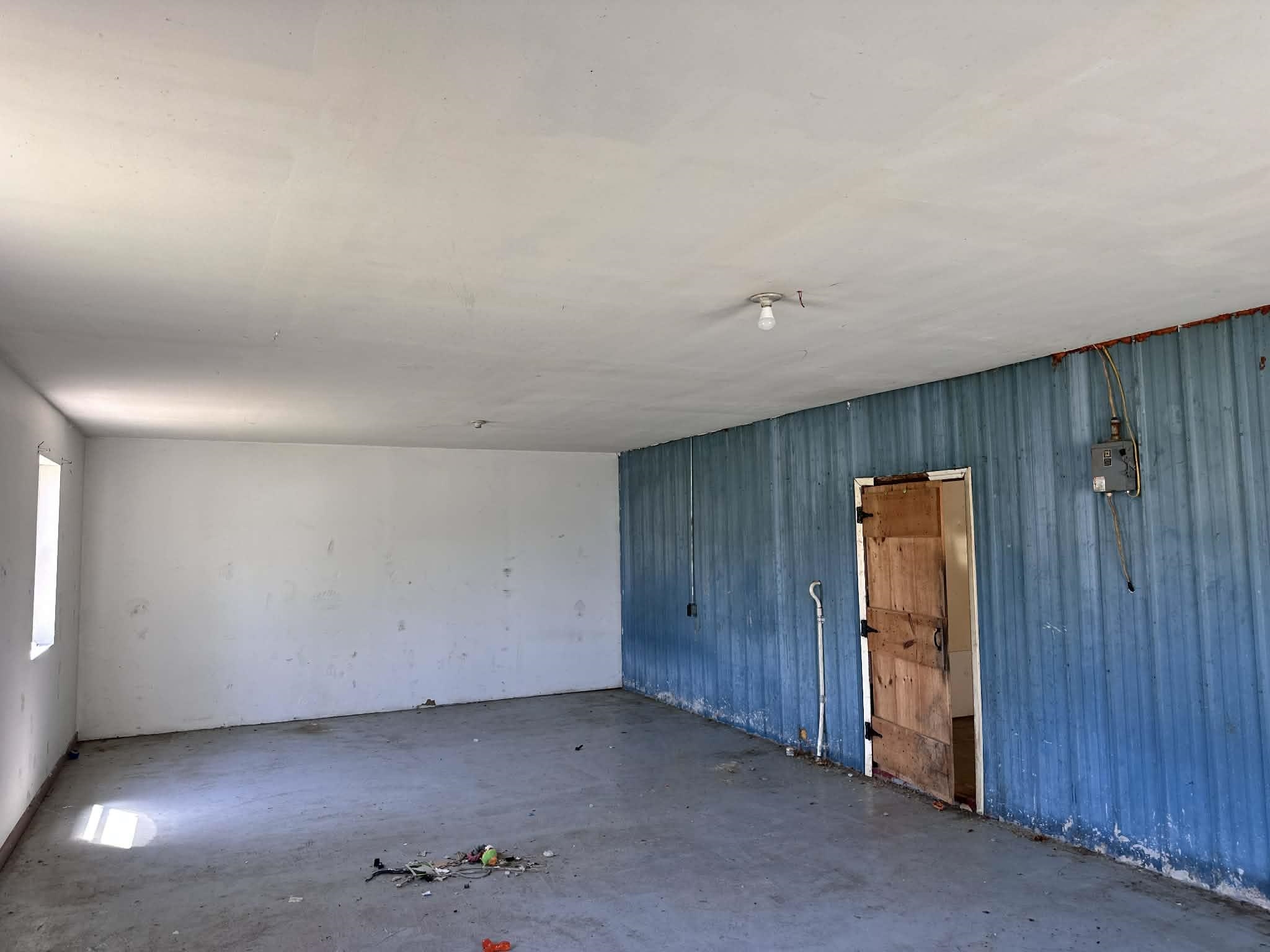 1921 63 Highway Property Photo 26