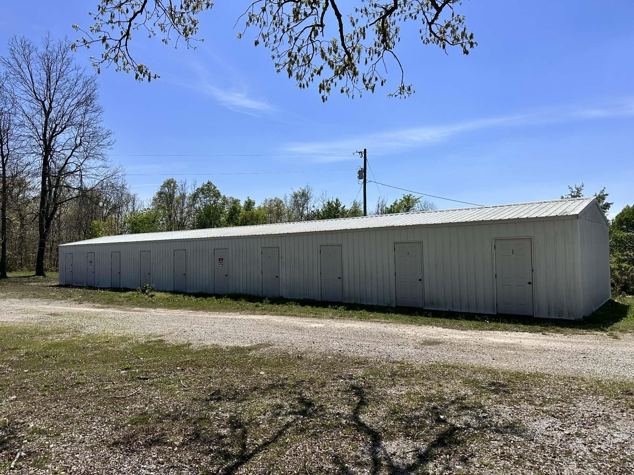 1921 63 Highway Property Photo 27