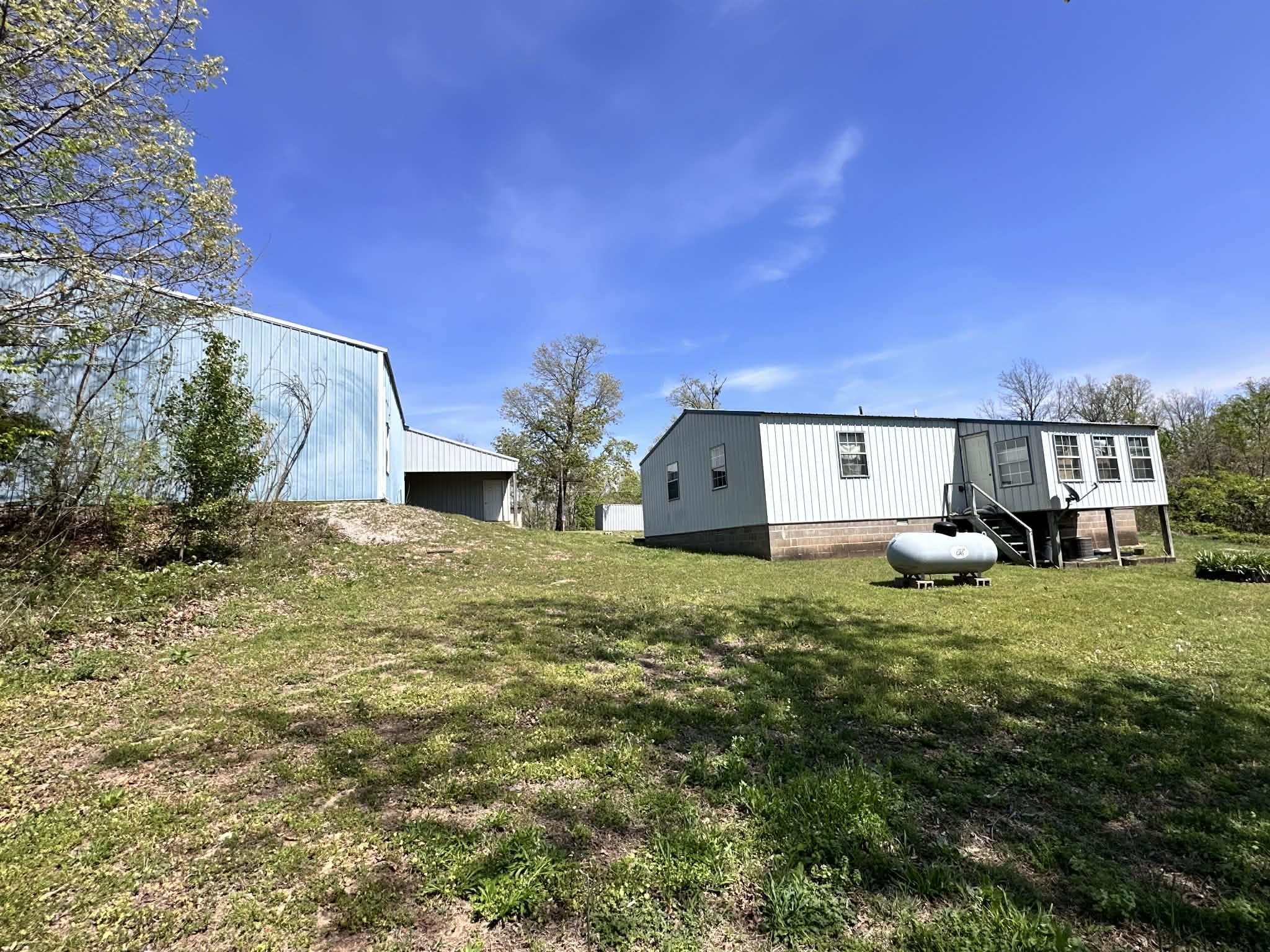 1921 63 Highway Property Photo 40