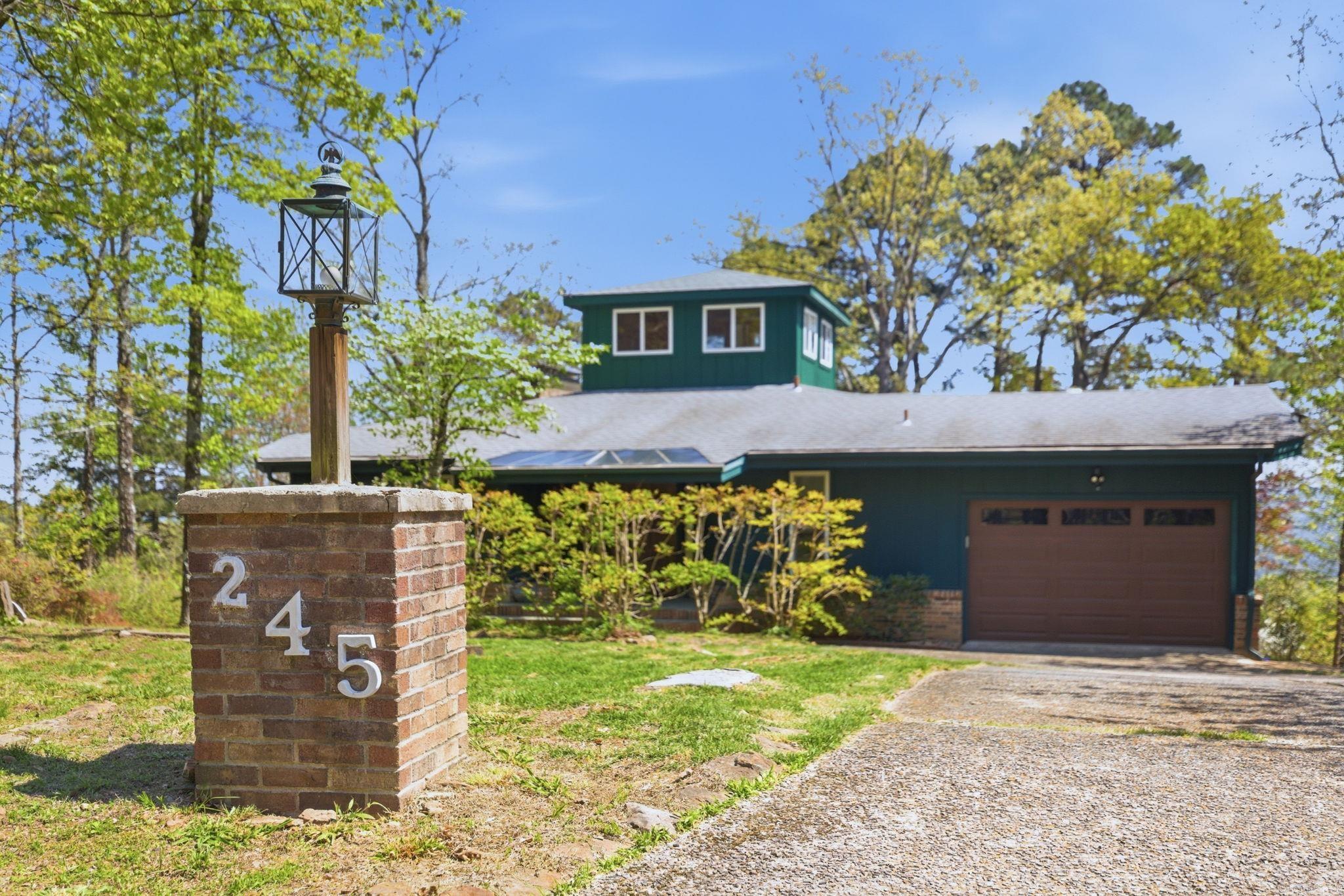 245 Pine Hill Drive Property Photo 3