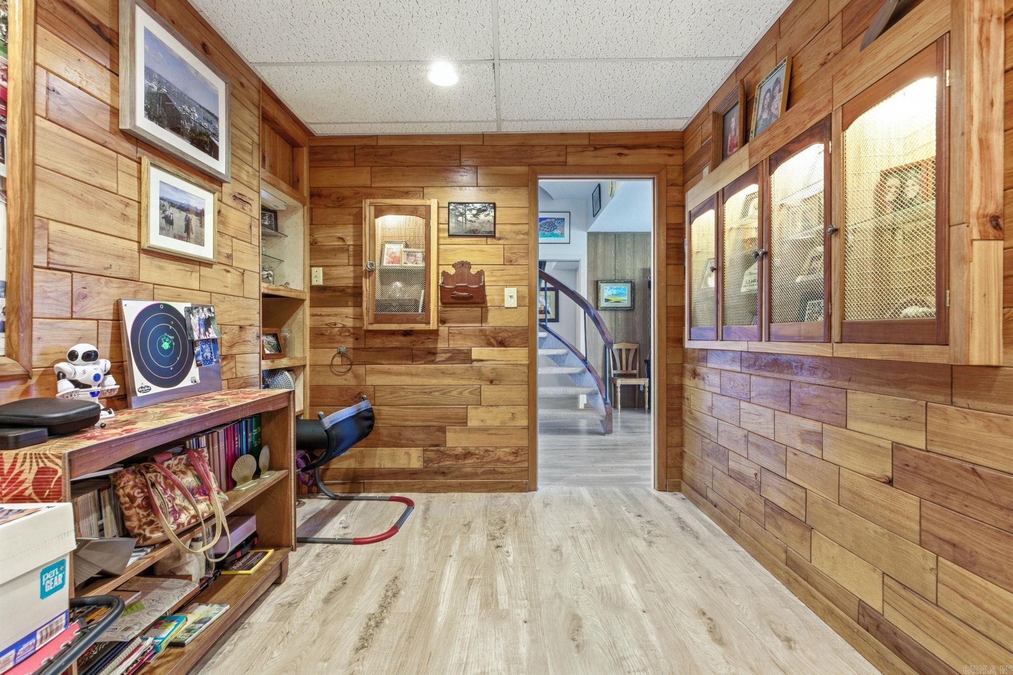 245 Pine Hill Drive Property Photo 9