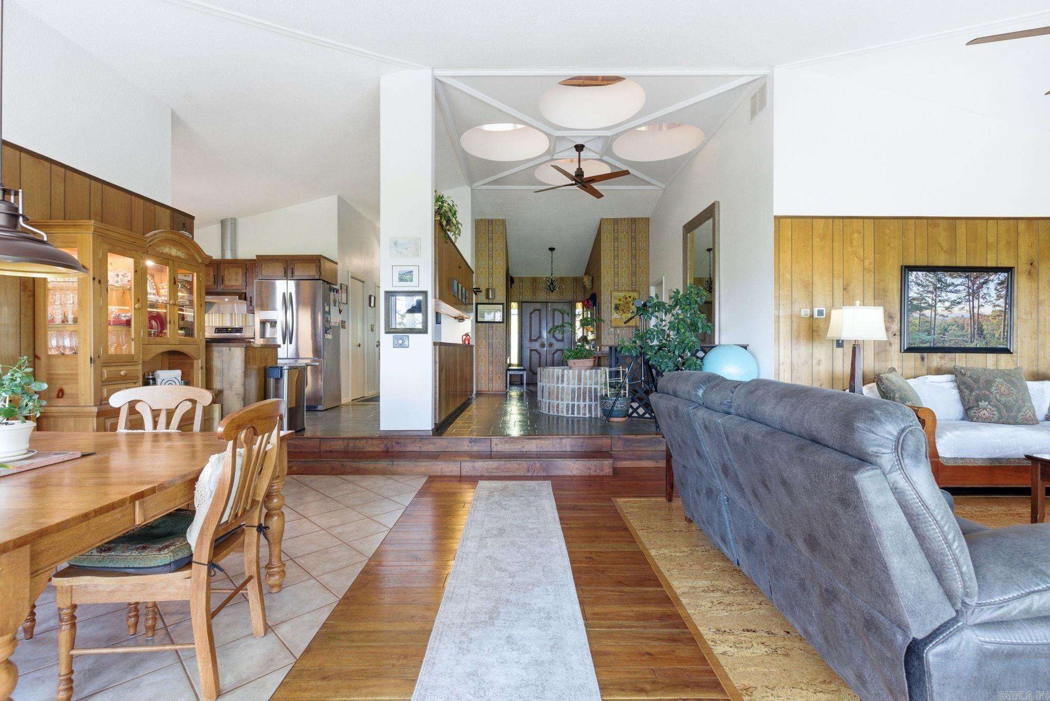 245 Pine Hill Drive Property Photo 16