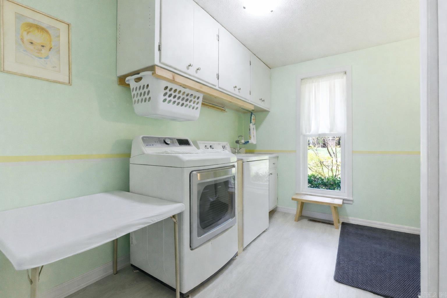 245 Pine Hill Drive Property Photo 36