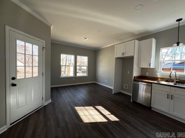 907 West Street Property Photo 9