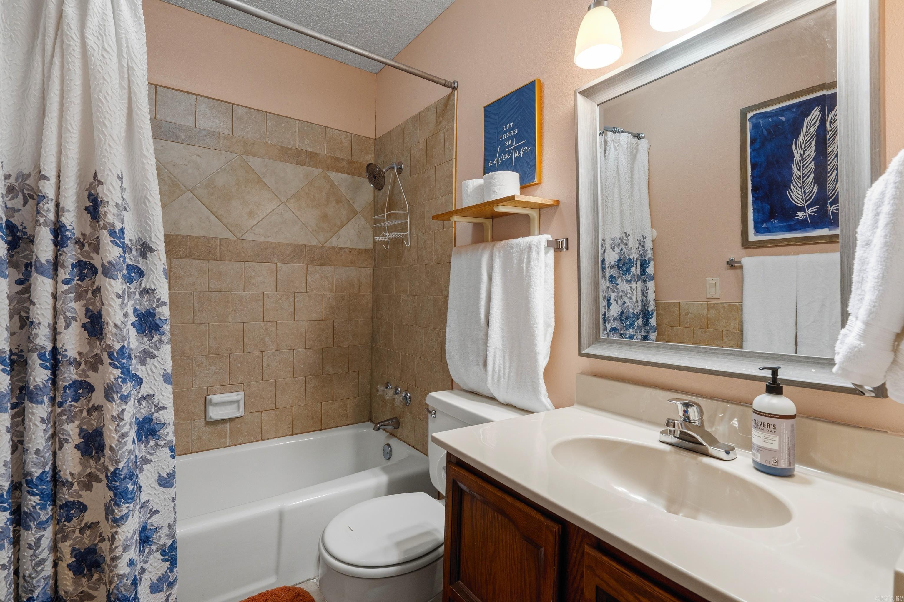53 Halcon Place Property Photo 14