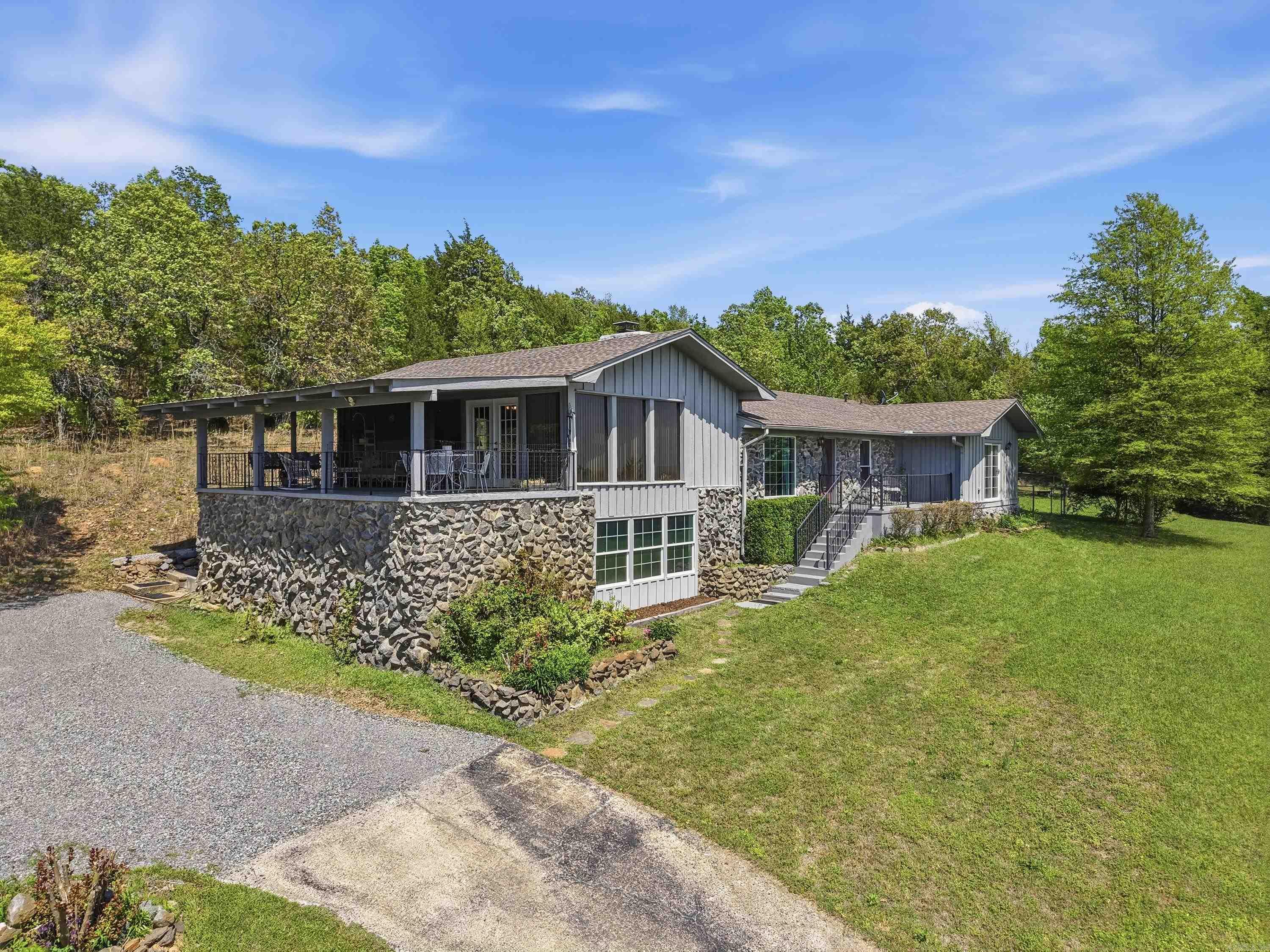 185 Lower Ridge Road Property Photo 3