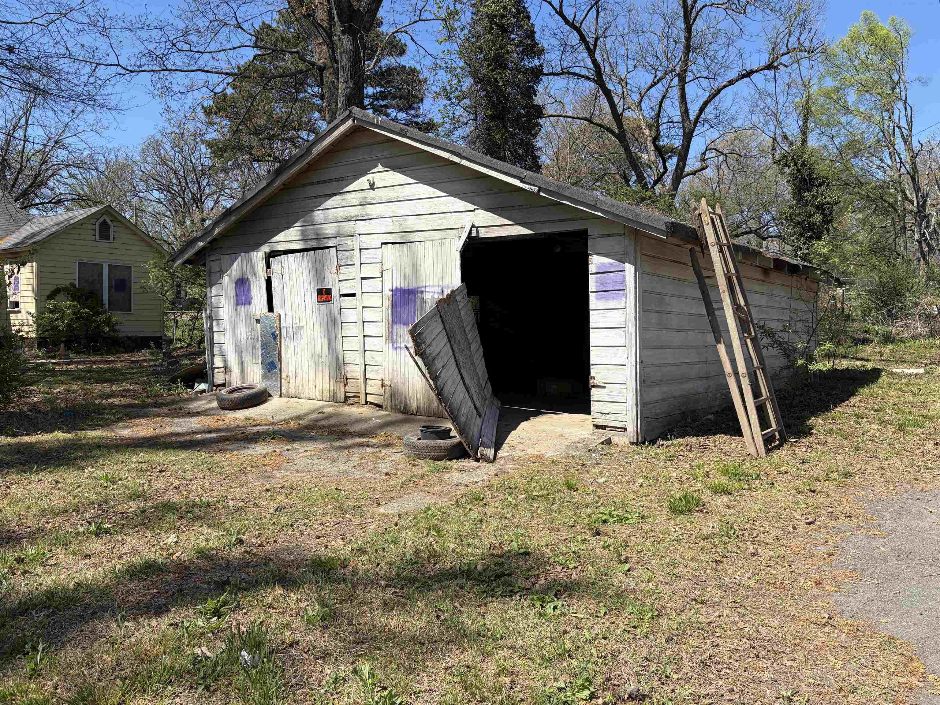 2123 S Valentine Street Property Photo 37