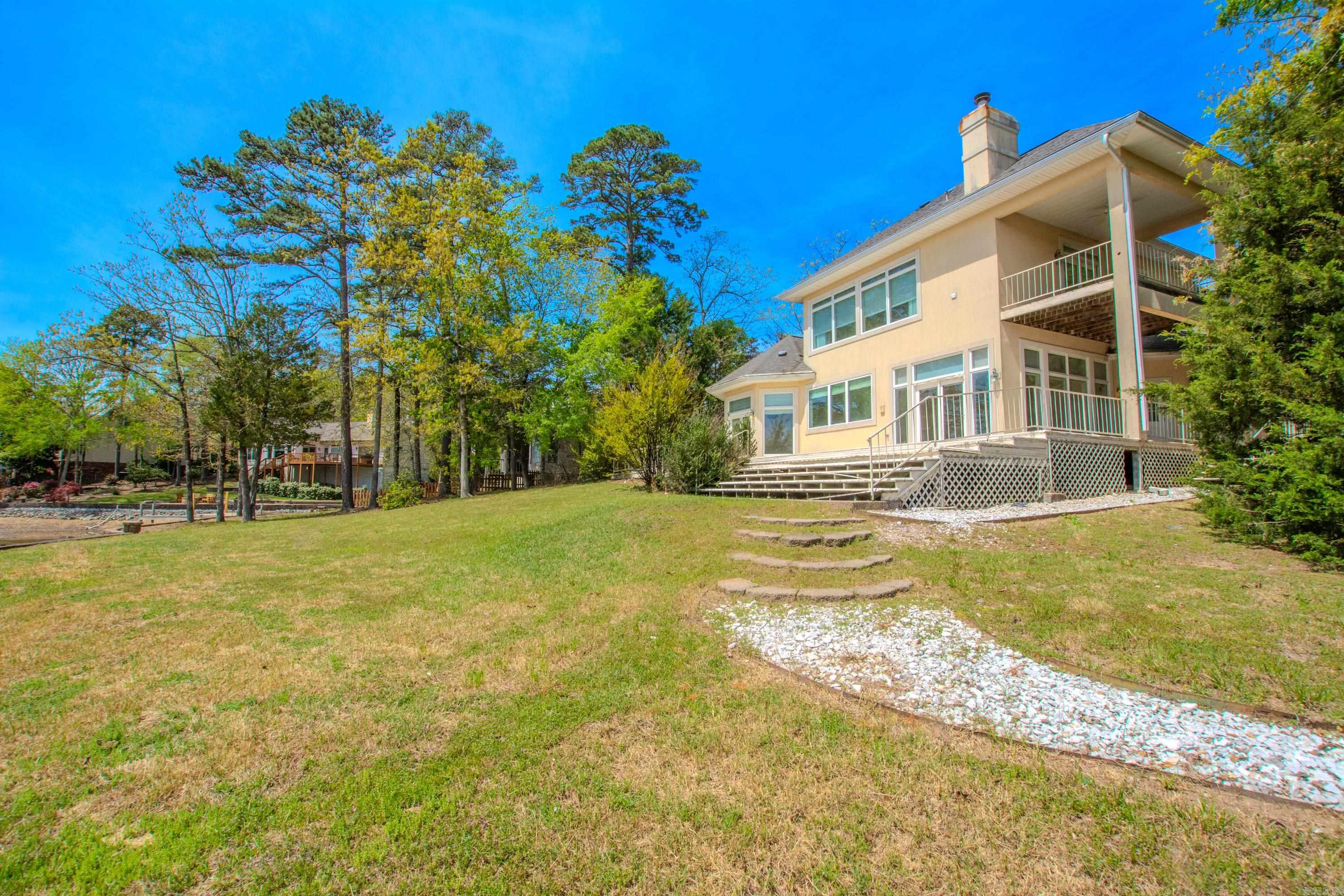 7 Sosegado Trace Property Photo 2
