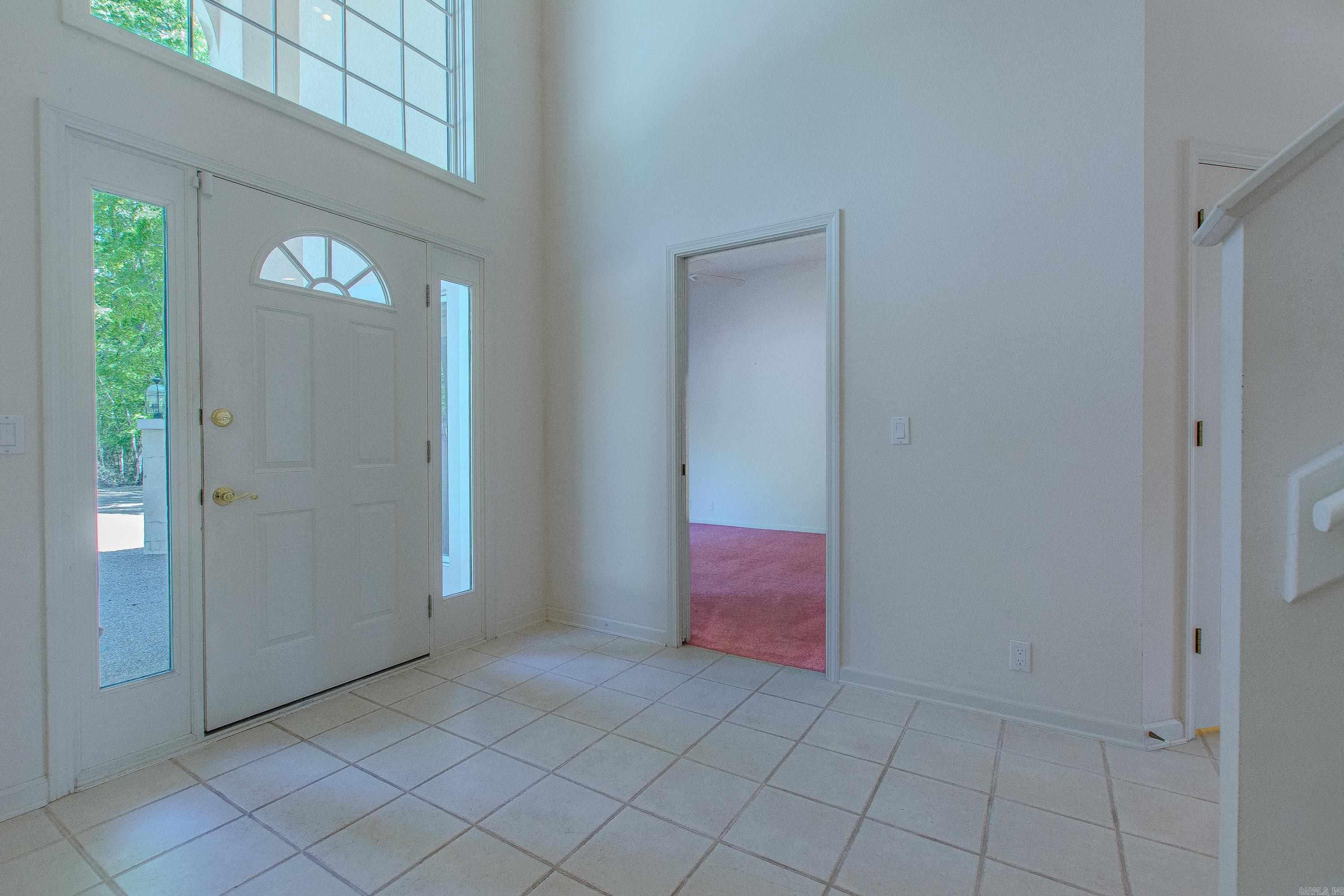 7 Sosegado Trace Property Photo 5