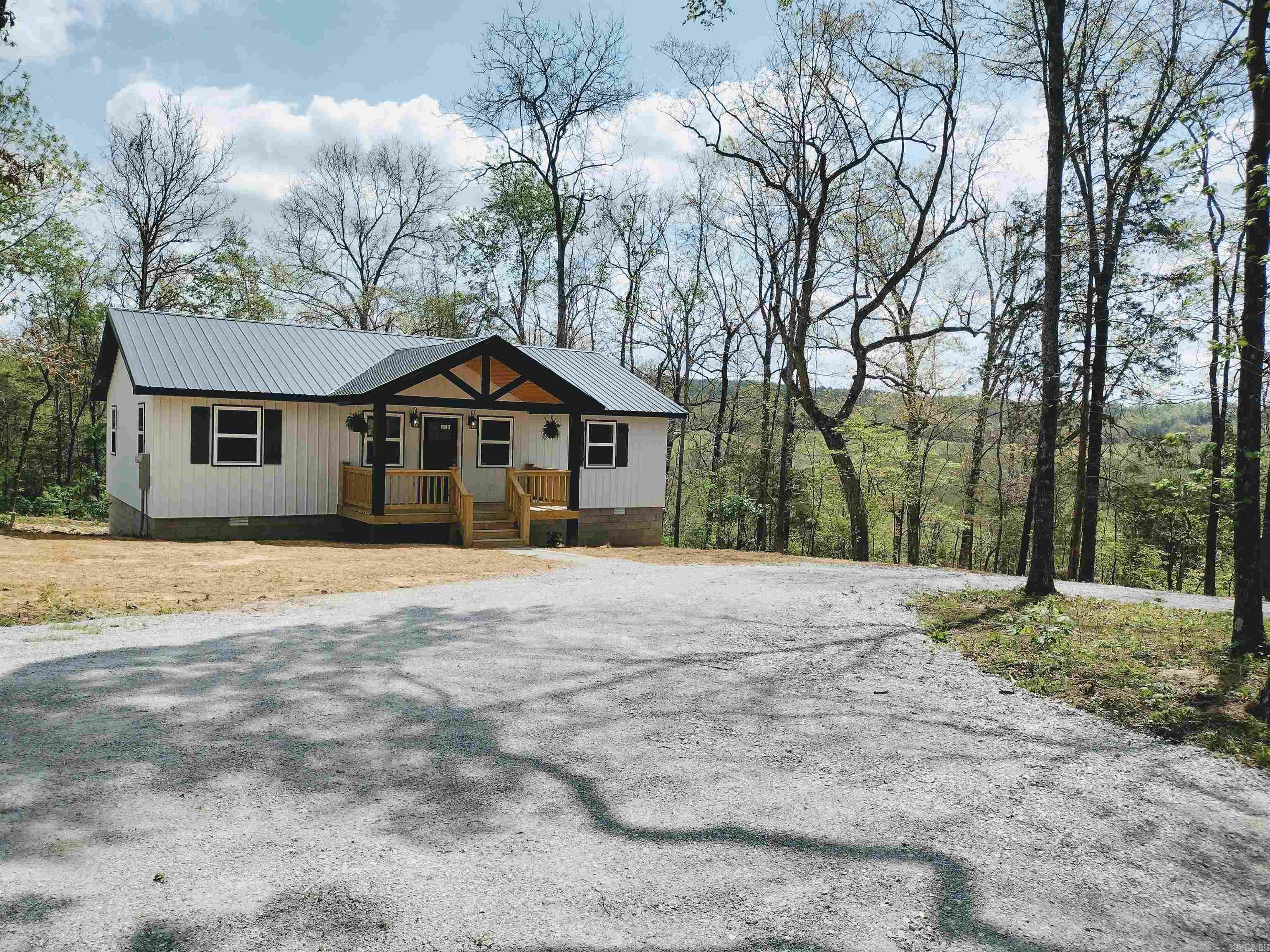 616 Roasting Ear Rd Property Photo 26