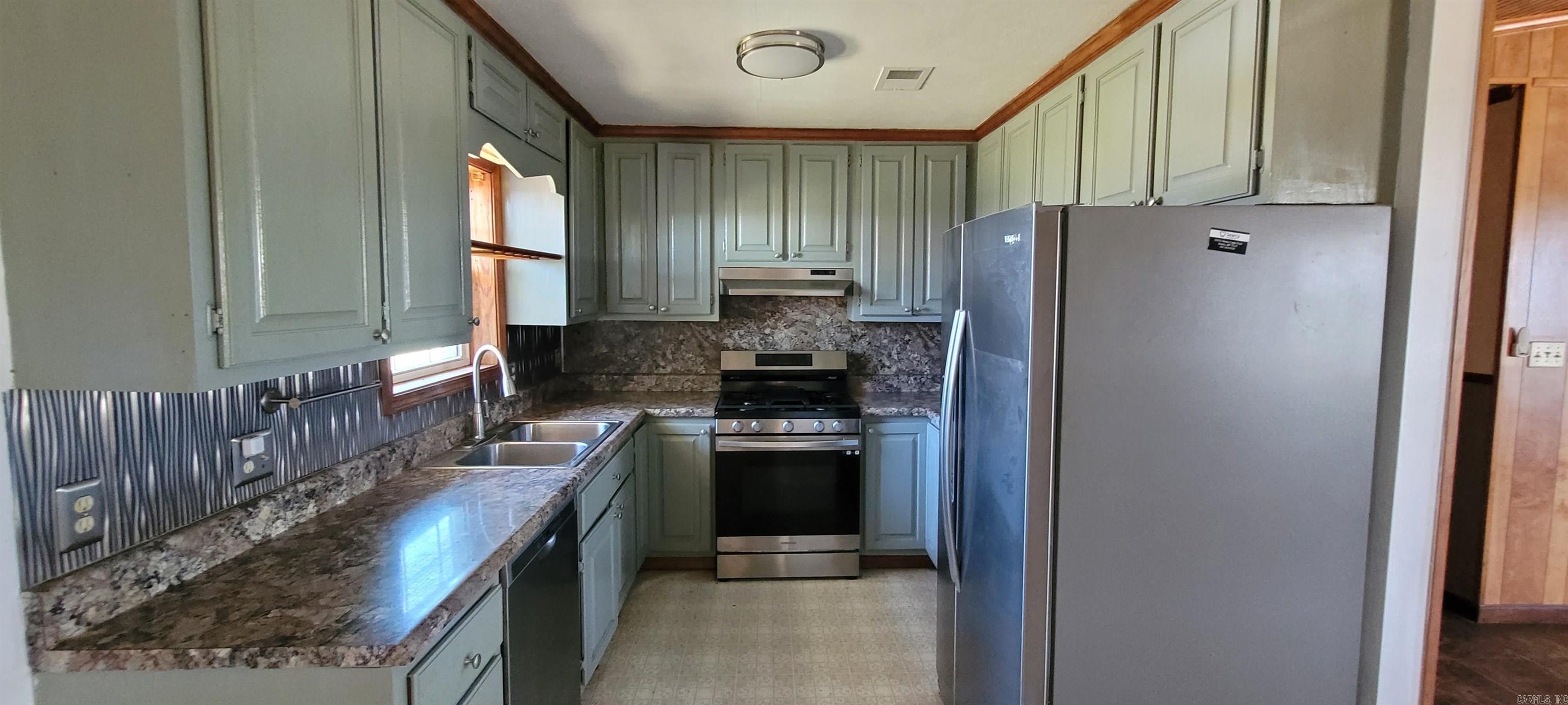5299 Highway 33 Property Photo 17