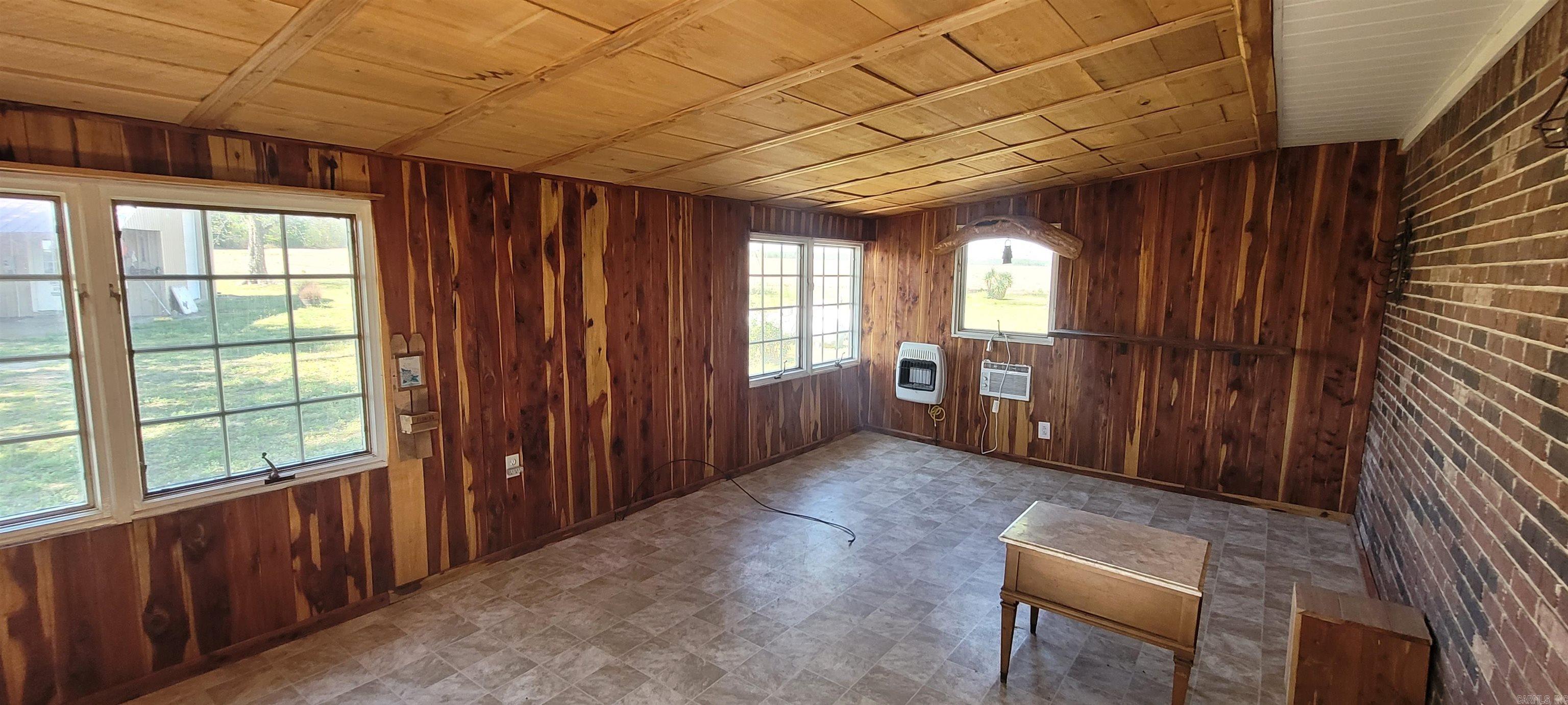 5299 Highway 33 Property Photo 19
