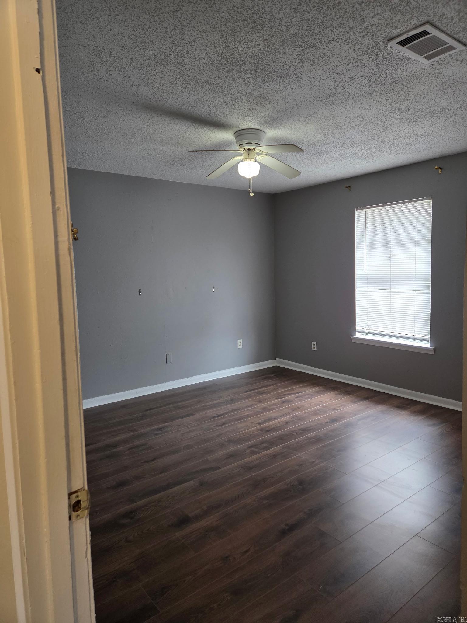 401 Mulberry Street Property Photo 8