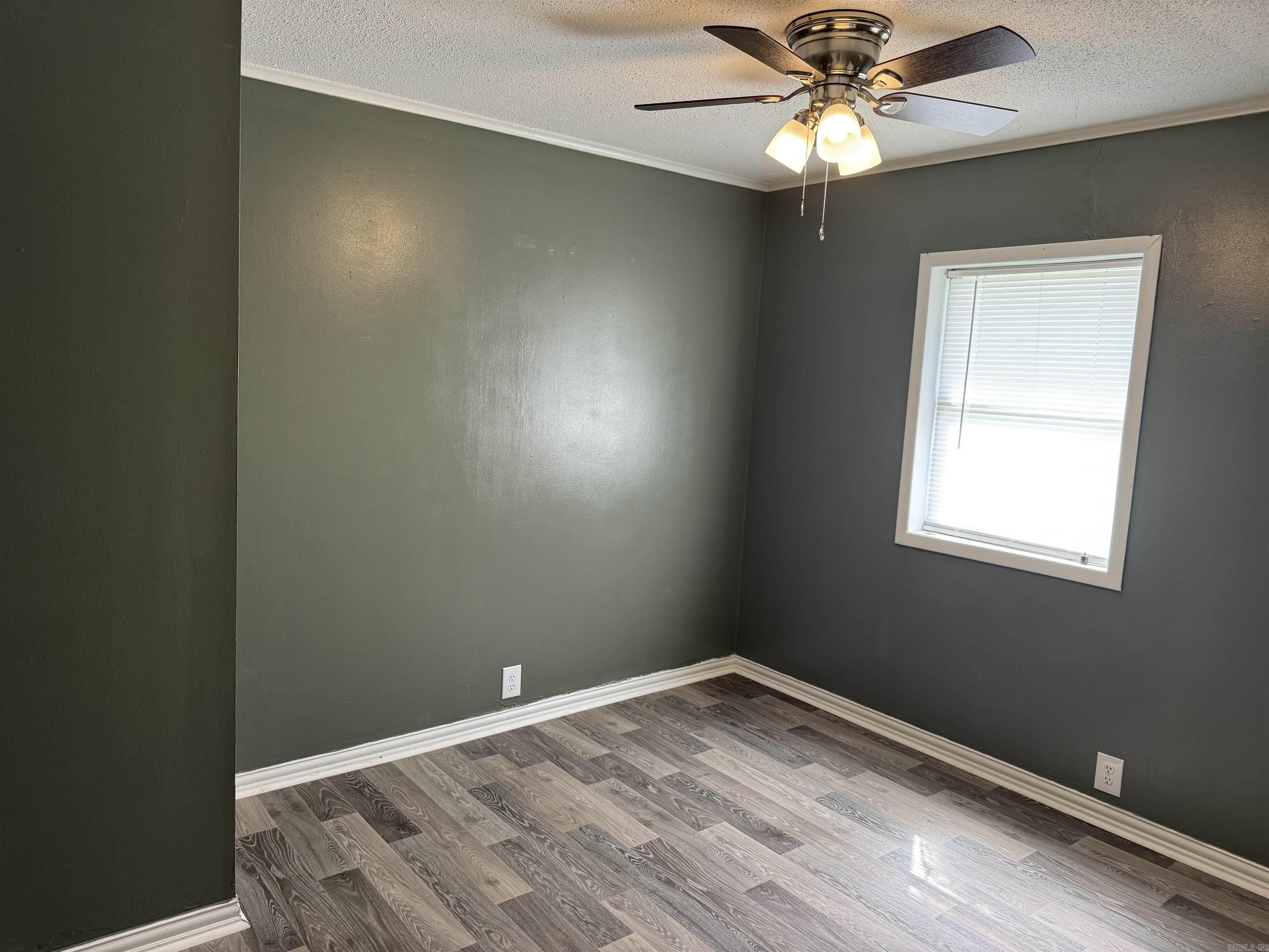 1105 Nancy St Property Photo 14