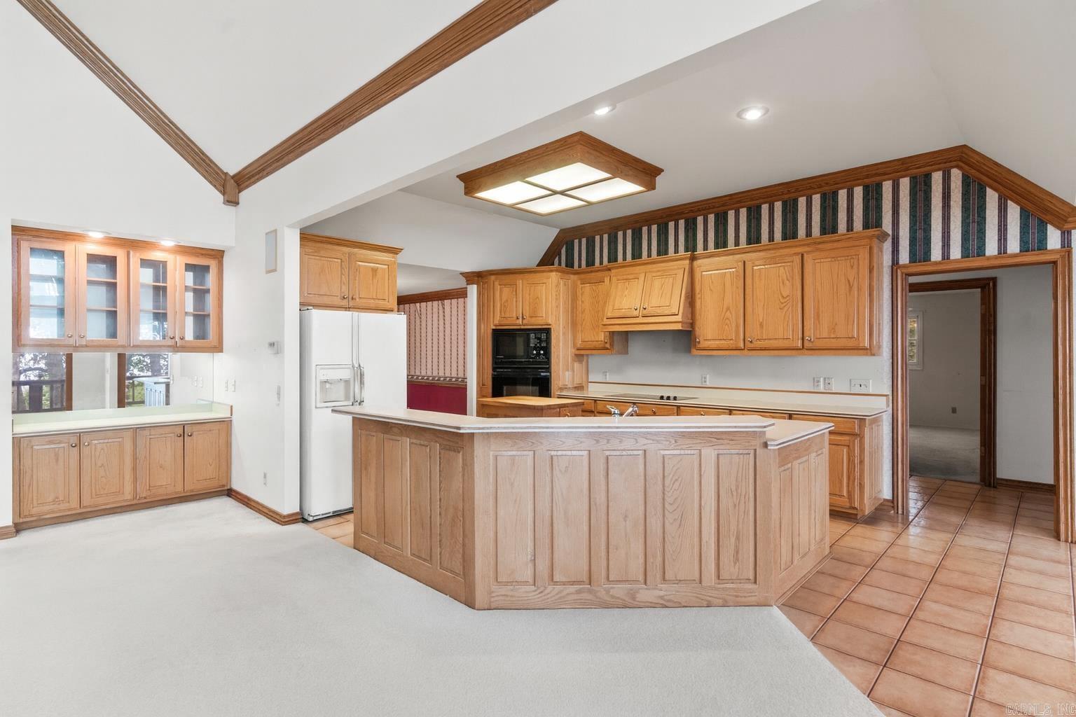 39 E Bluff Drive Property Photo 12
