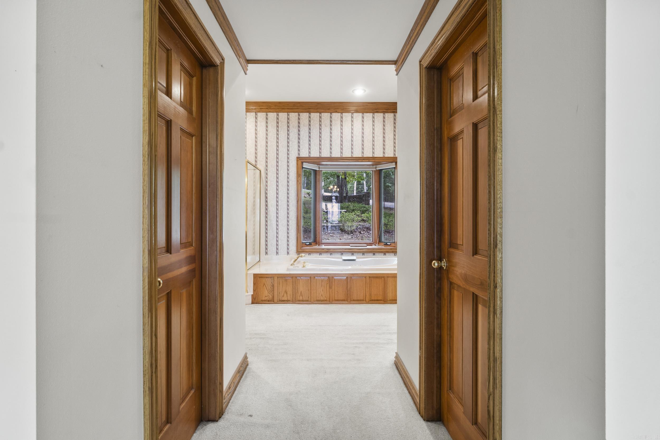 39 E Bluff Drive Property Photo 16