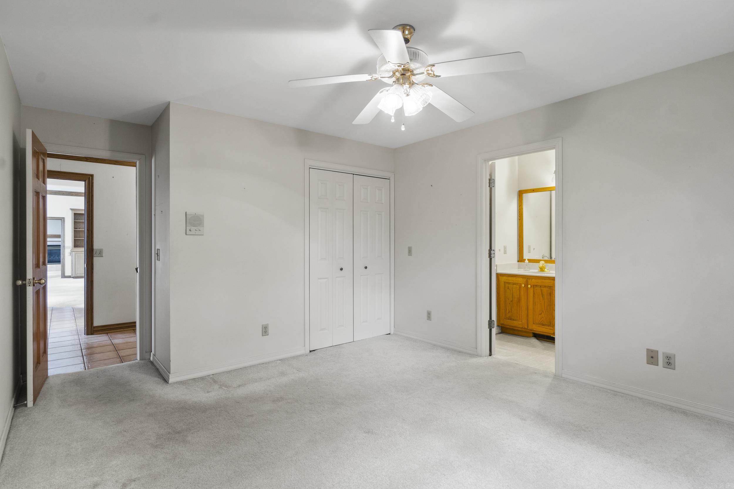 39 E Bluff Drive Property Photo 20