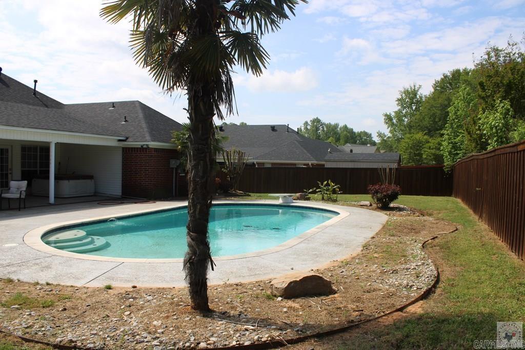 1017 Brown Dr. Property Photo 4