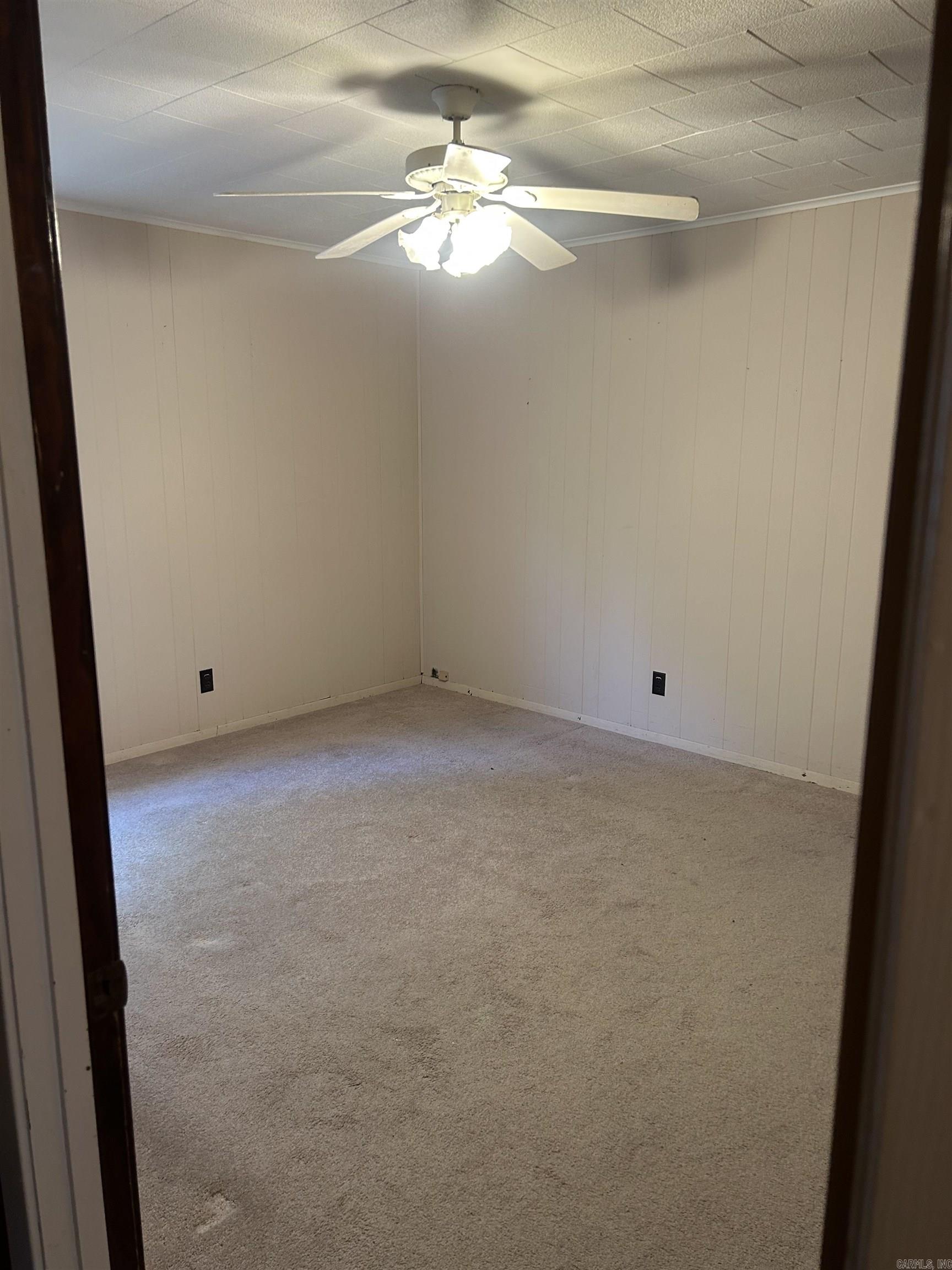 210 Broad St Property Photo 6