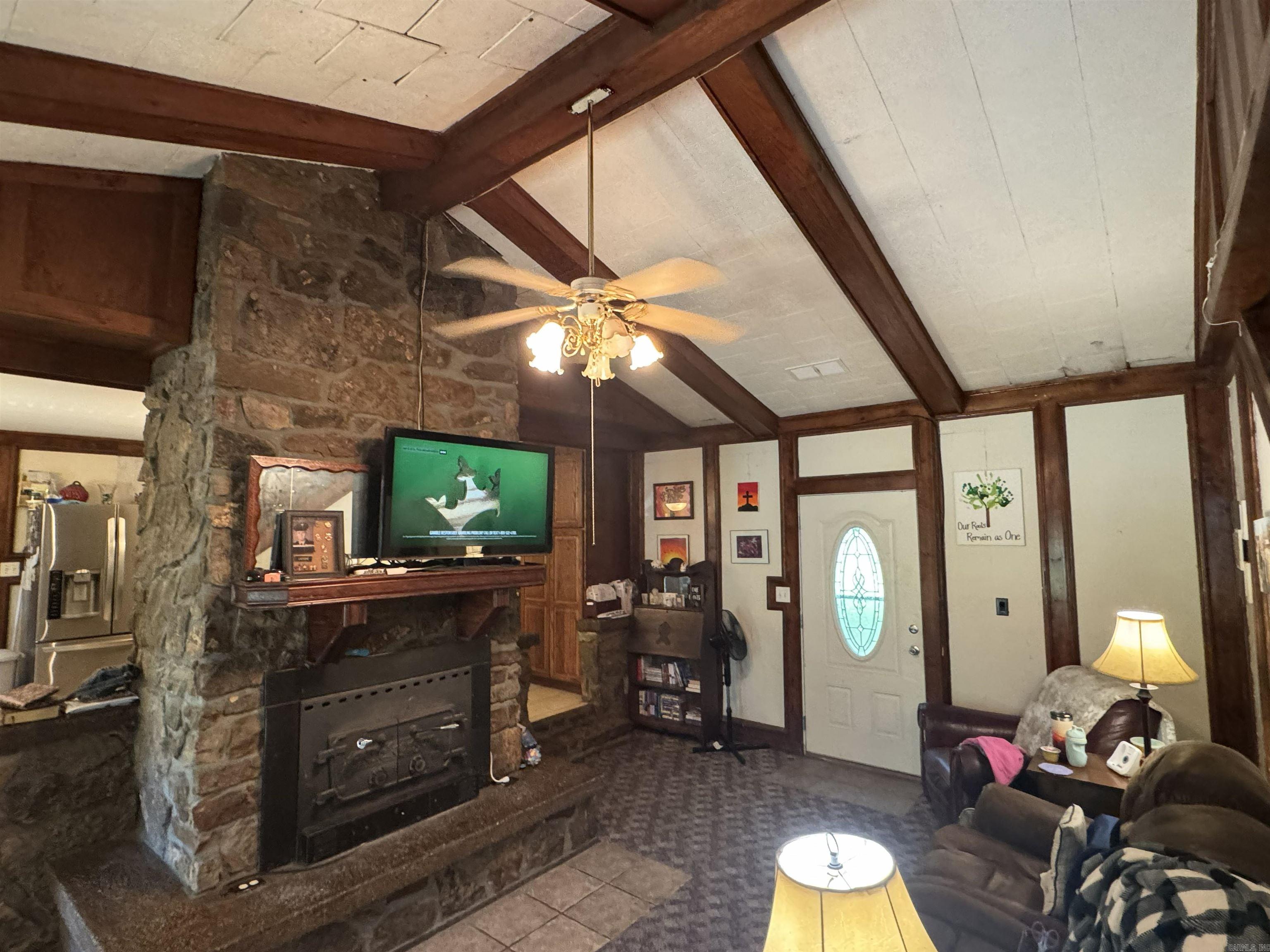 16 Western Hills Property Photo 4