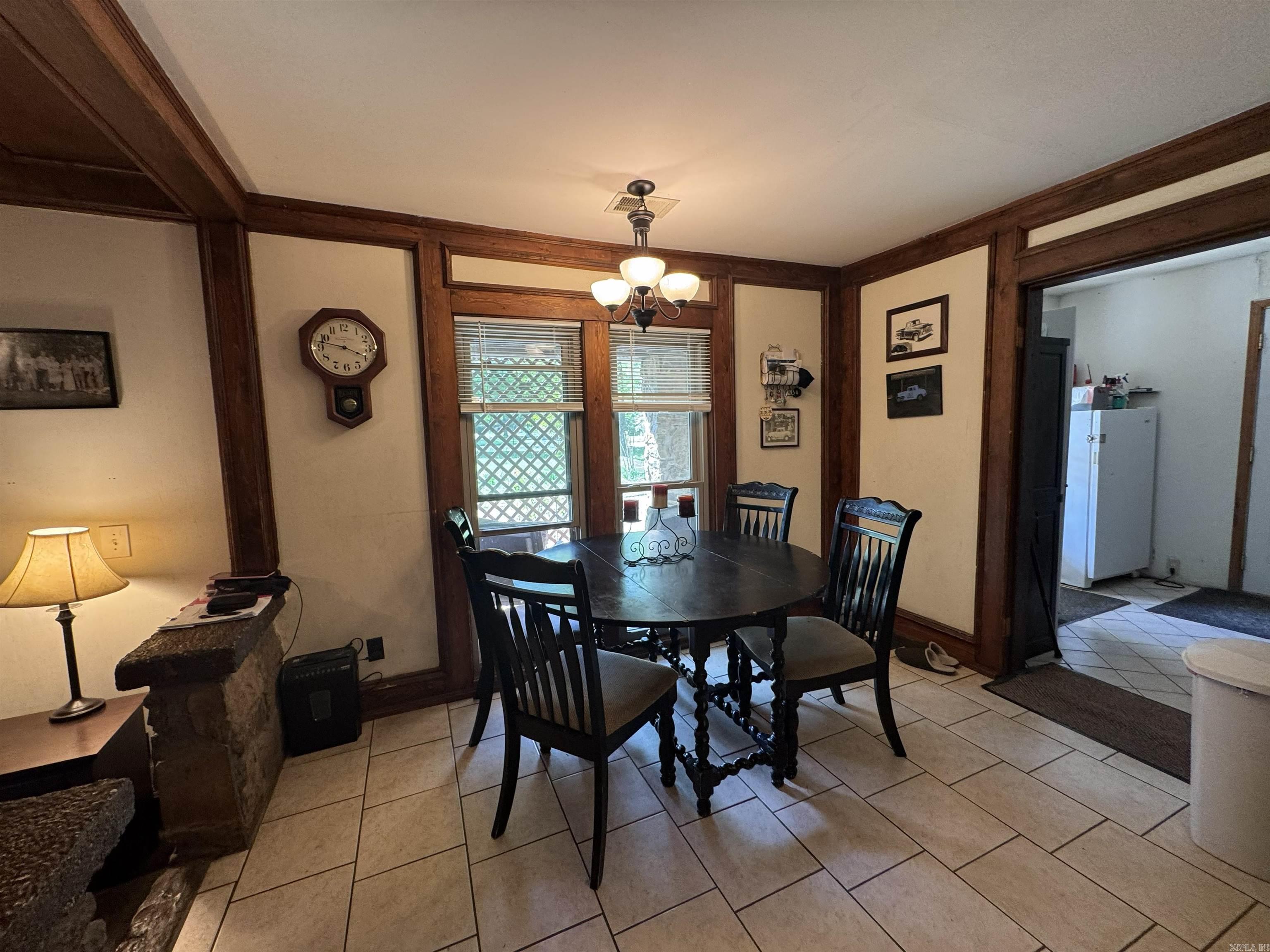 16 Western Hills Property Photo 8