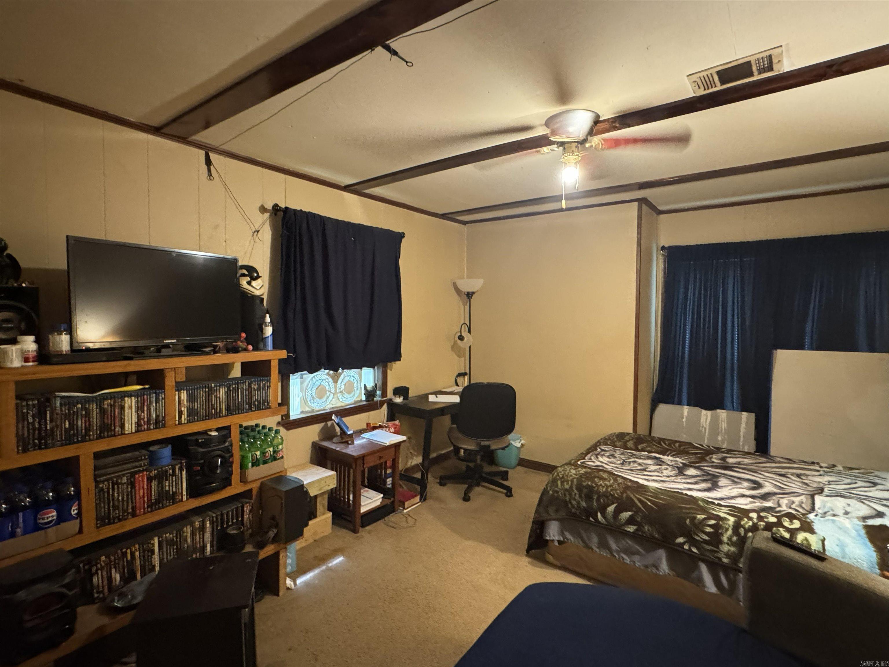 16 Western Hills Property Photo 16