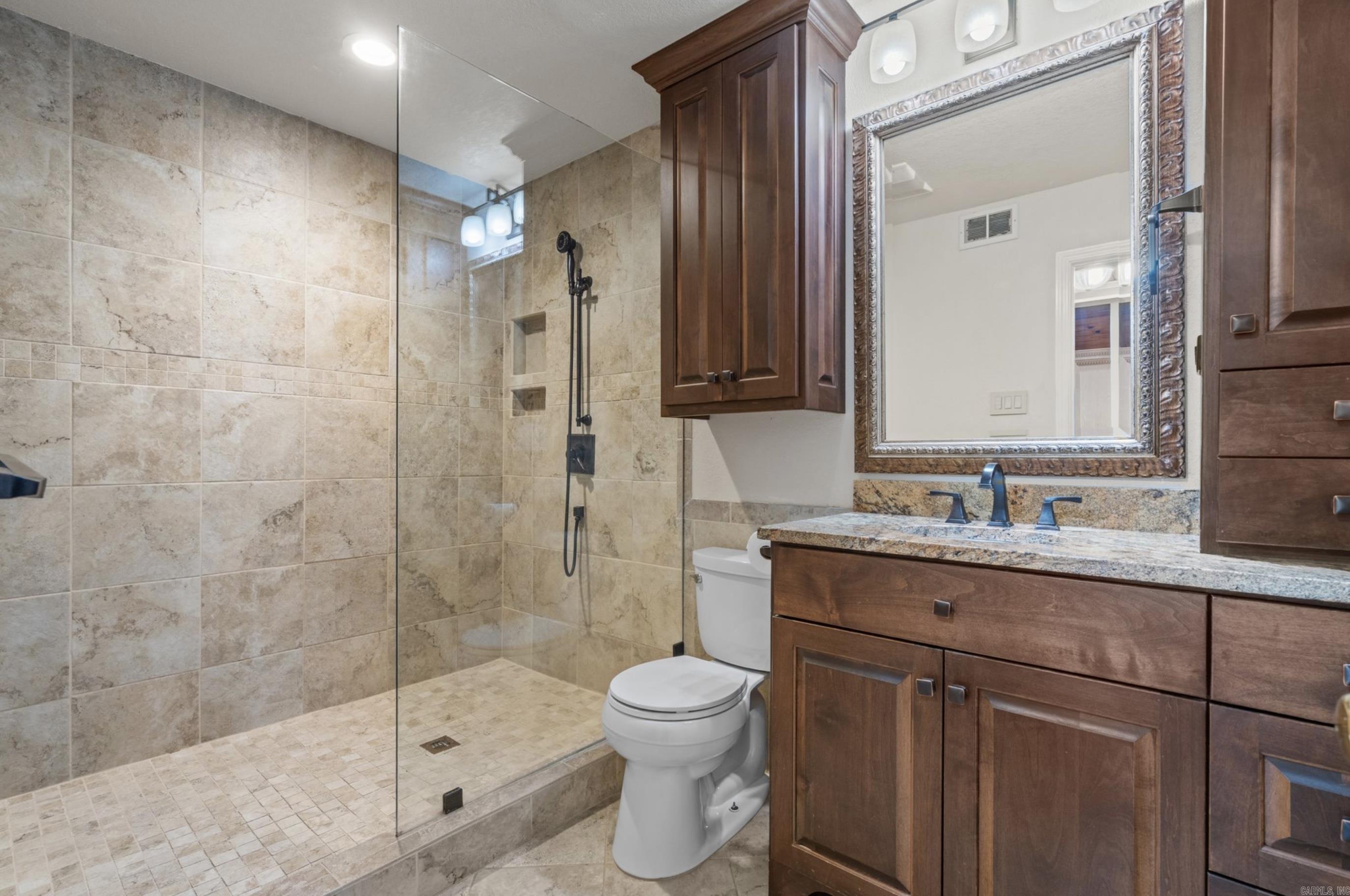 298 Frontier Trail Property Photo 21