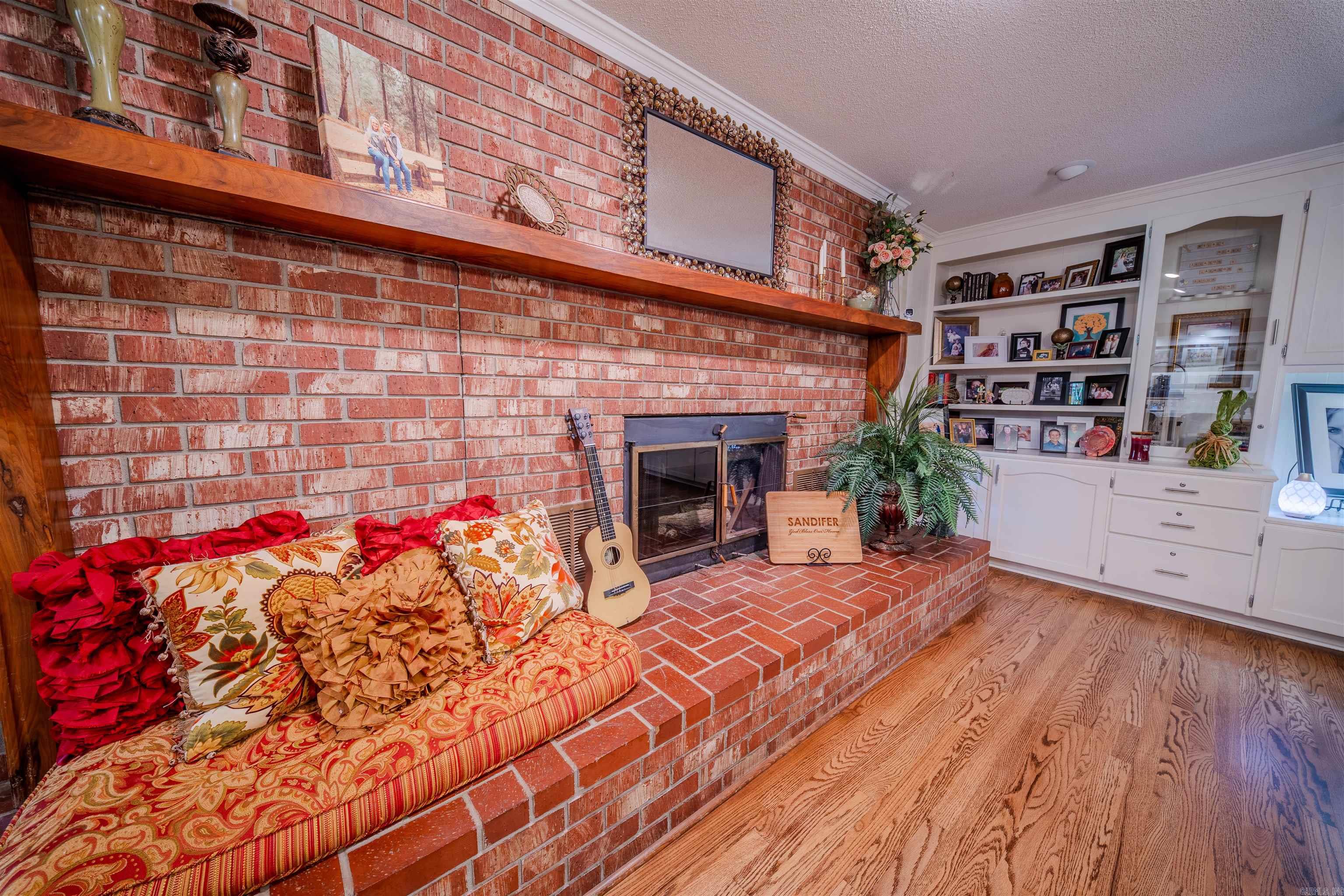 2780 Mimosa Avenue Property Photo 6