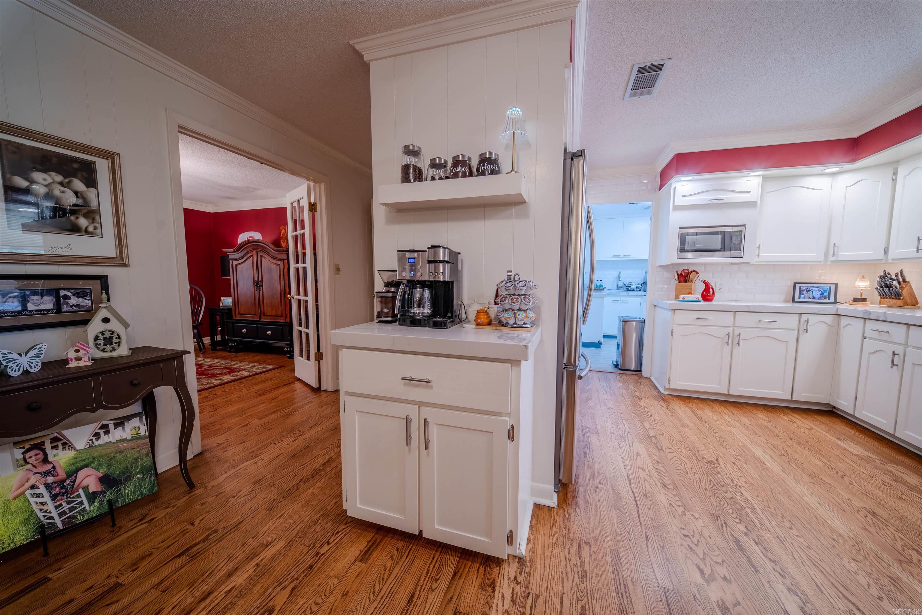 2780 Mimosa Avenue Property Photo 9