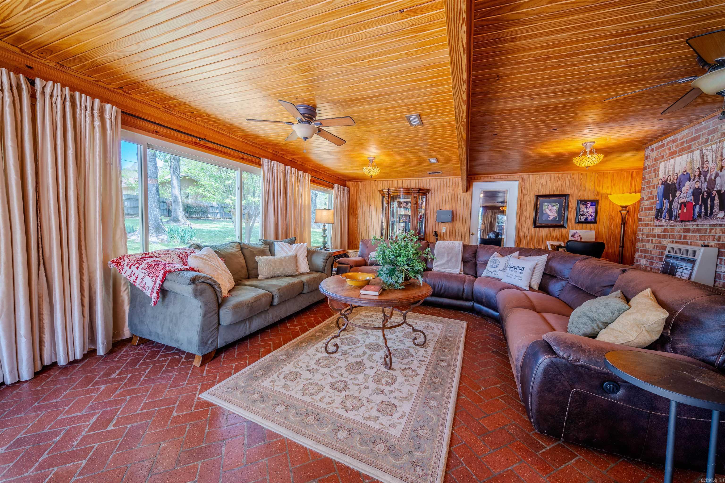 2780 Mimosa Avenue Property Photo 15
